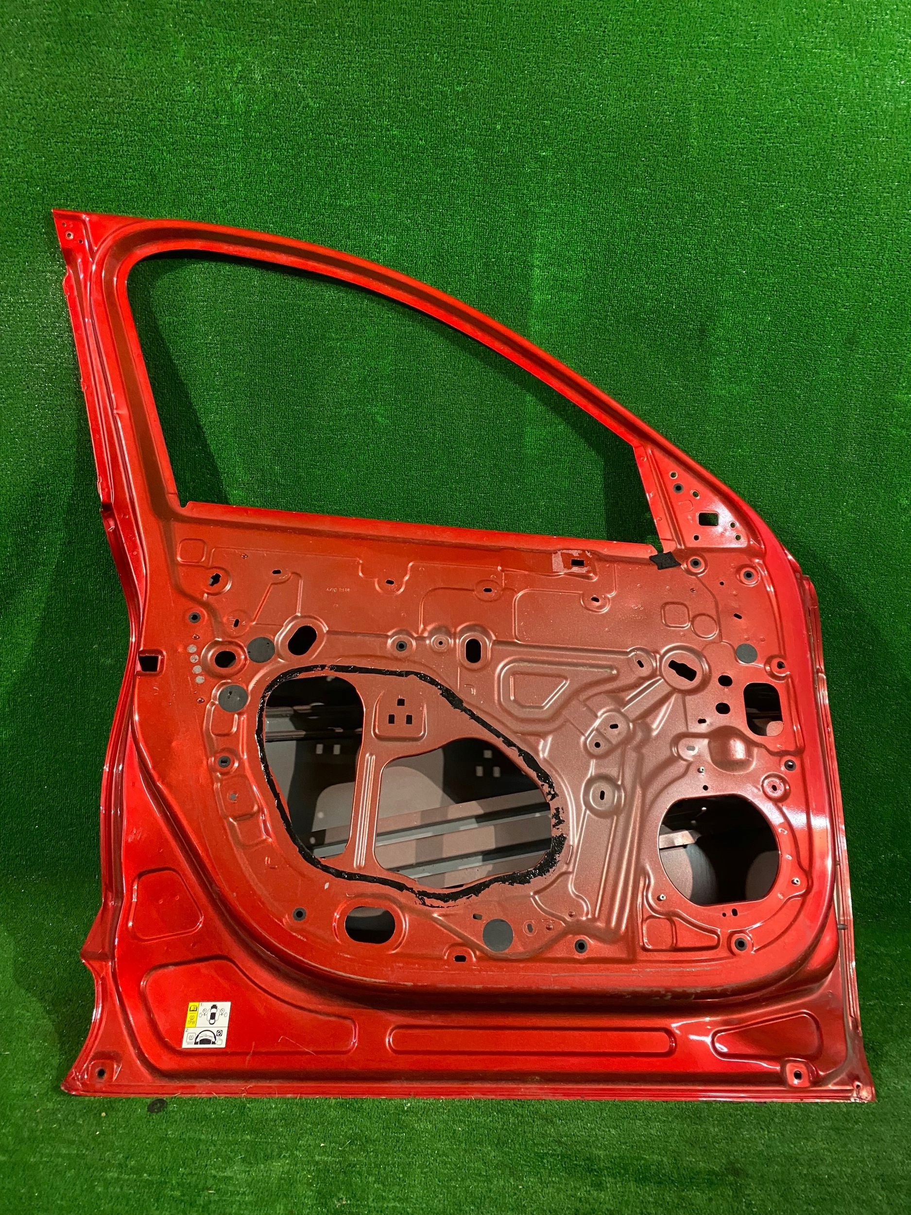 door front left left front RENAULT ARKANA NR.2411