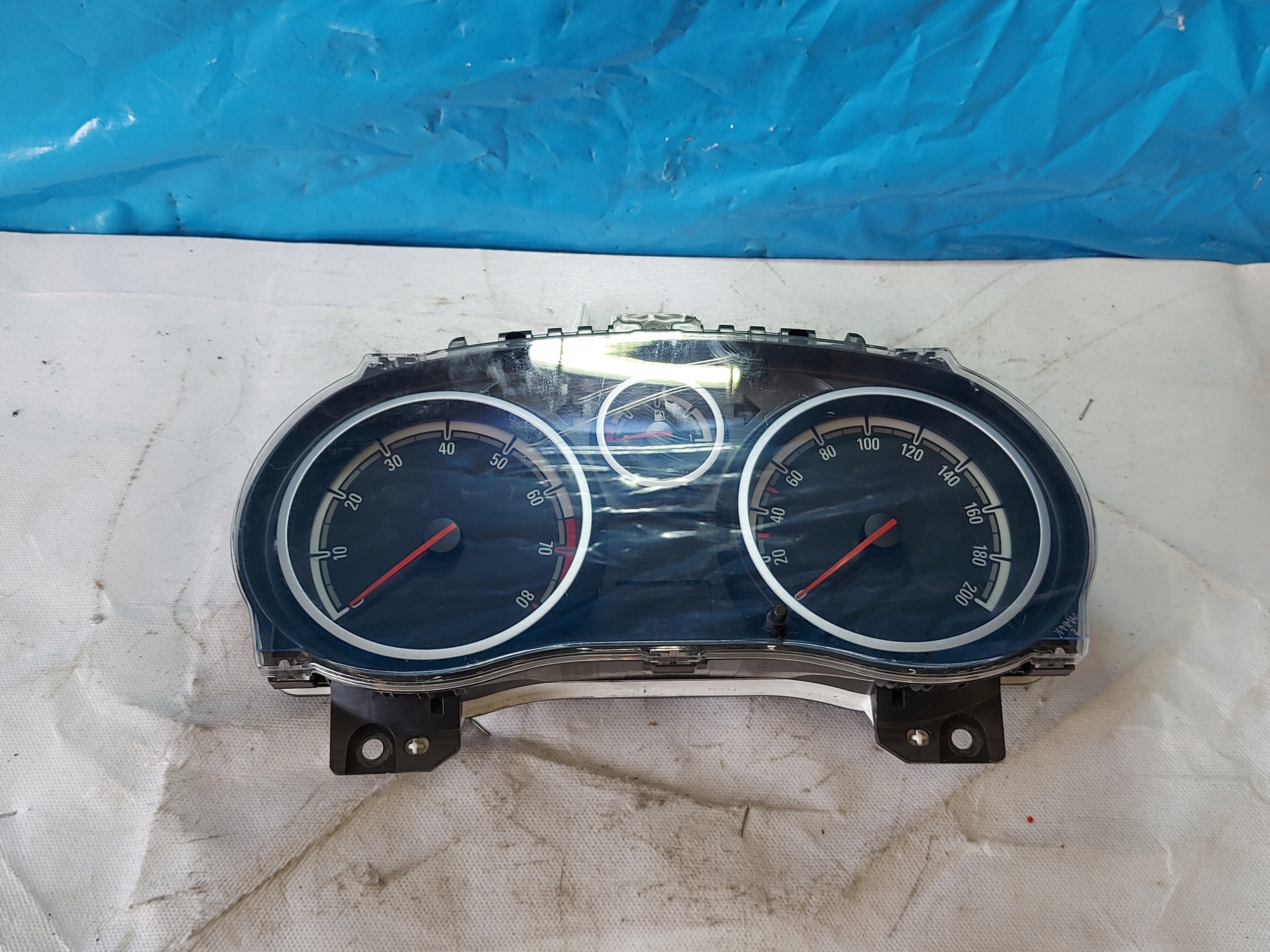 dials clock CORSA D 1.0 B P0013285375
