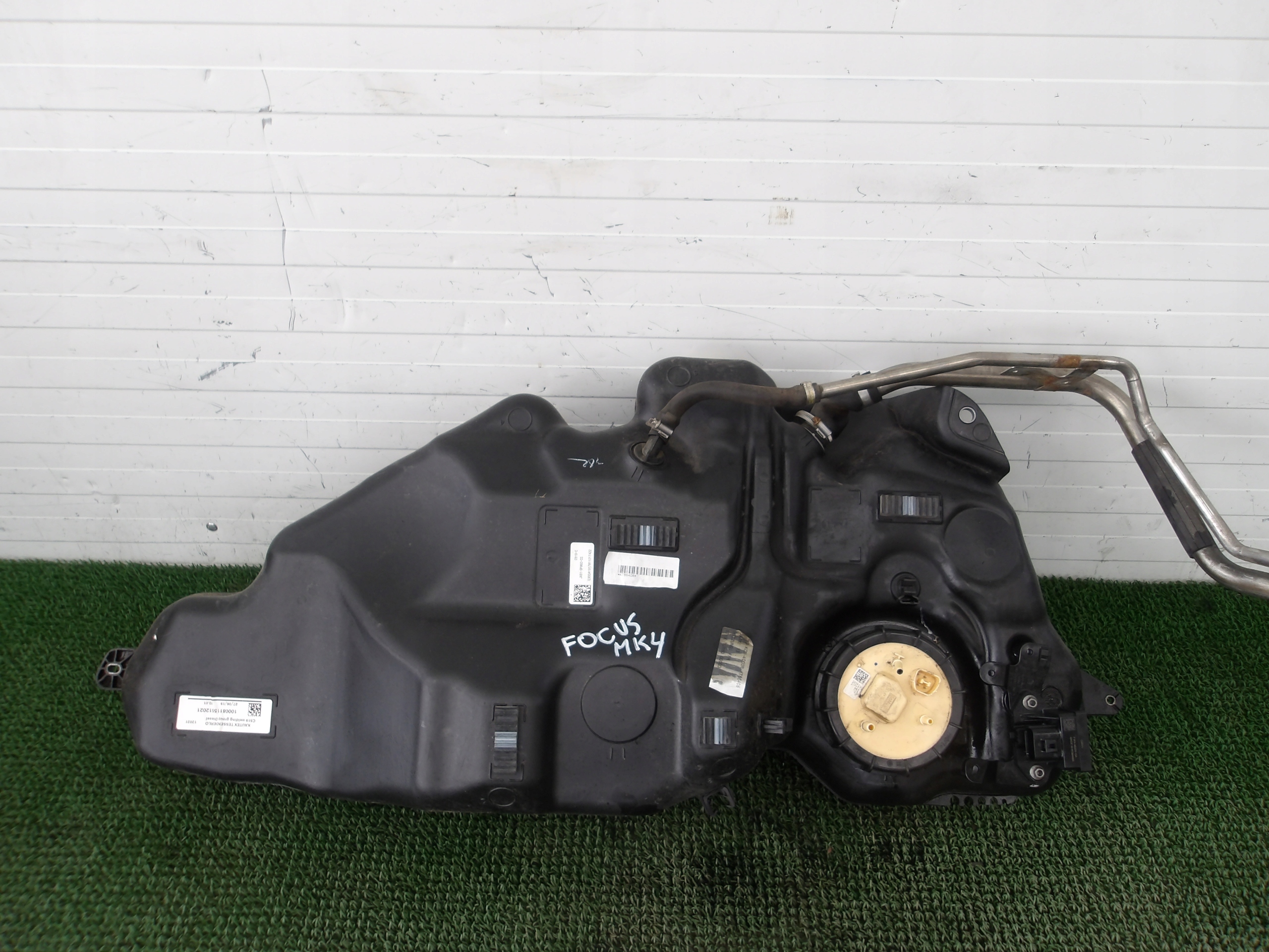 FOCUS MK4 18- 2.0 ECOBLUE spremnik goriva rezervoar pumpa OE