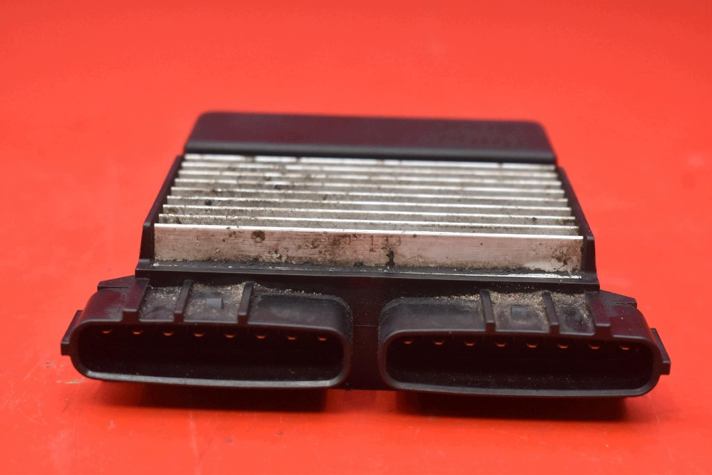 unité de commande électronique uce module injecteurs 89871-71010 TOYOTA AVENSIS II T25 2.0 D-4D 06