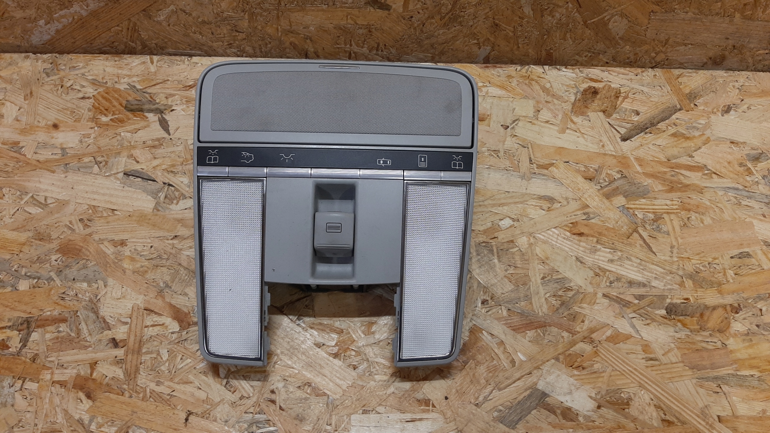 Lampka Podsufitki Mercedes W221 Lift Panorama