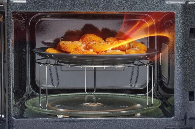 Kuchenka mikrofalowa 23L Czarny 800W Rozmraża Moc mikrofal 1 W