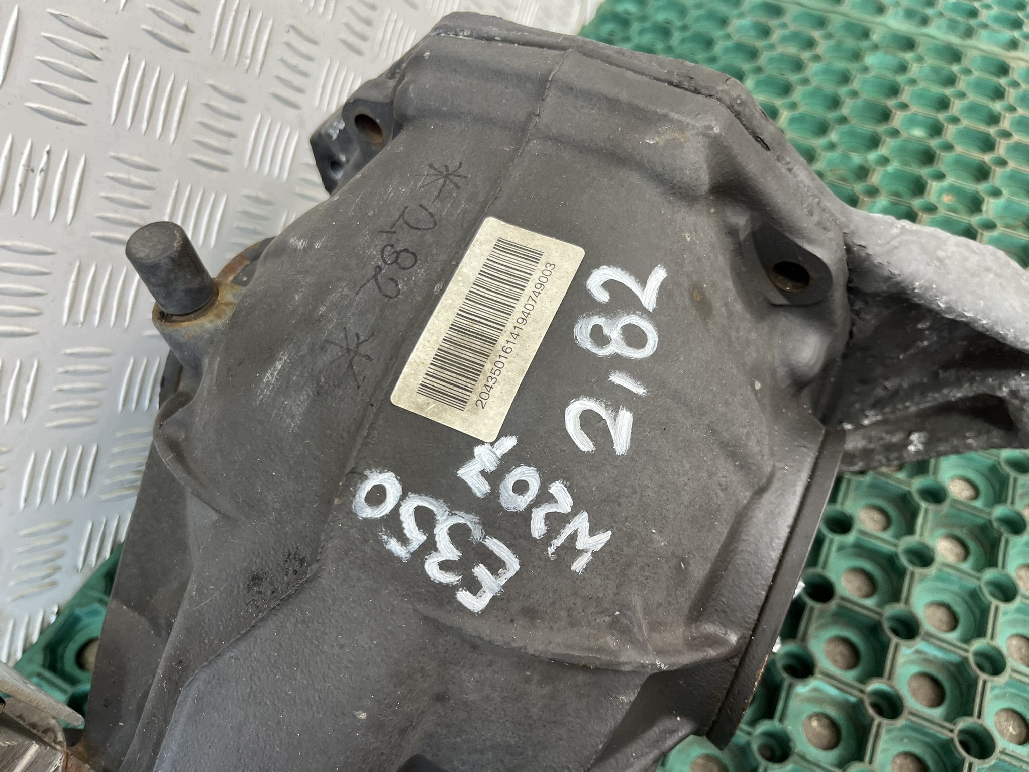 MERCEDES E-KLASA W207 E350 3.5 CGI V6 differential rear diff 2043501614 2.82