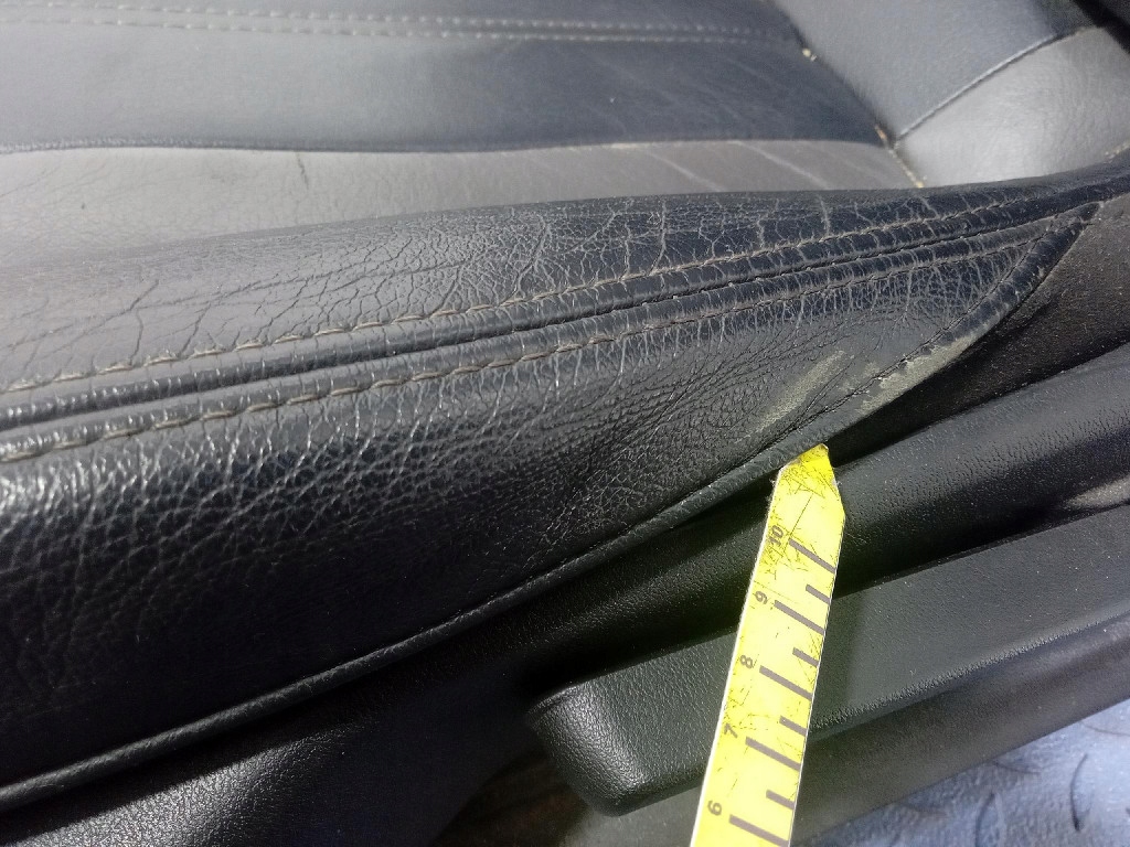 ALFA ROMEO BRERA кресло водители европа