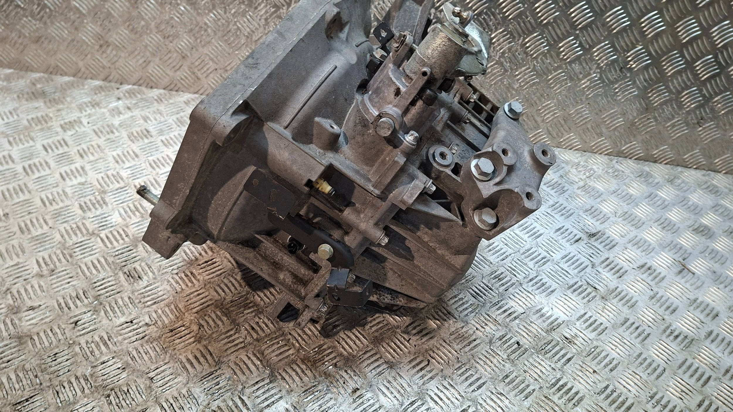 prevodovka M32 55192042 OPEL INSIGNIA A 2.0 CDTI 2008