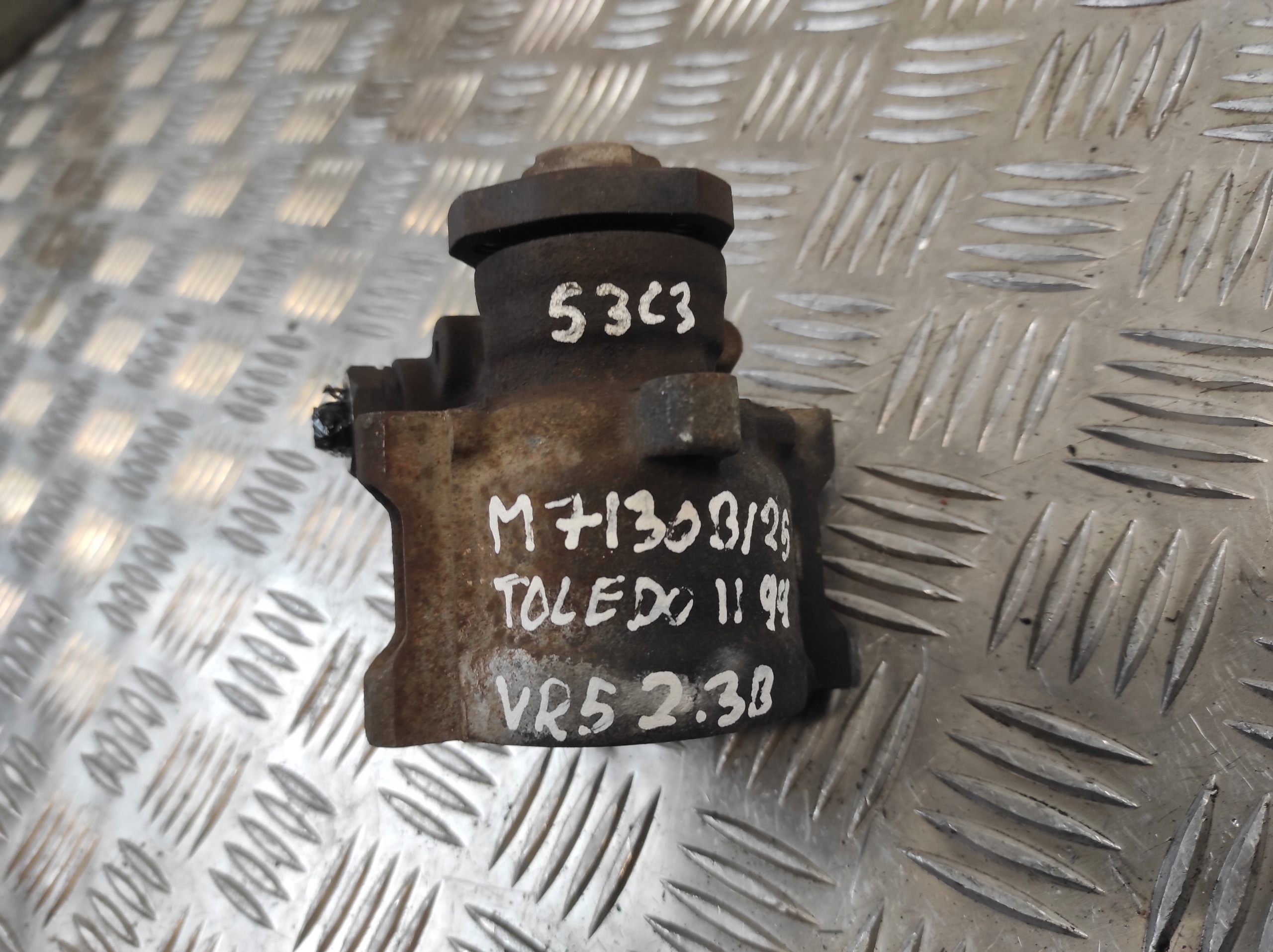 servo pump SEAT TOLEDO II 2 2.3 B VR5 1J0422154C