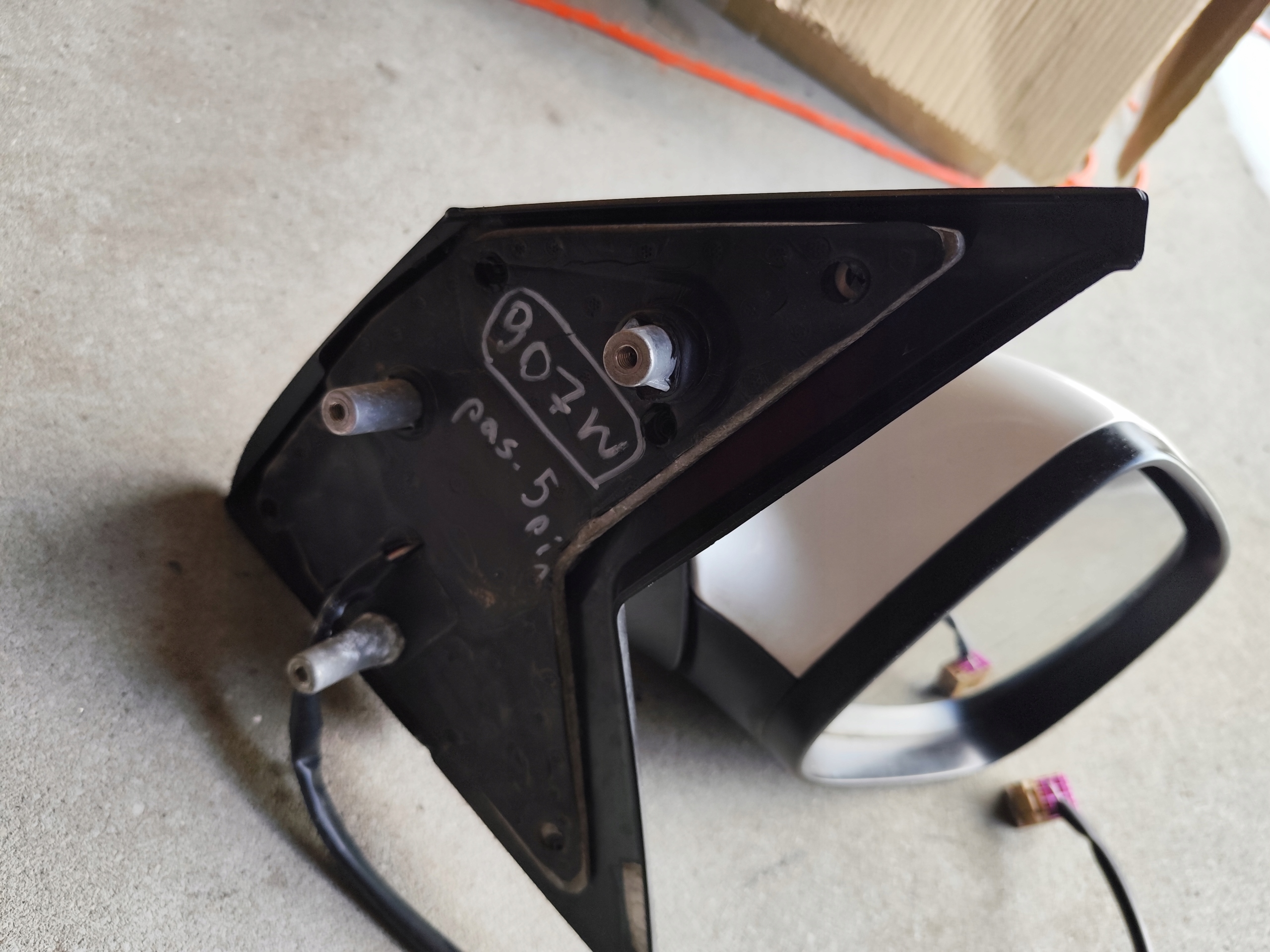 zrcadlo VW T5 LIFT pravé spolujezdce biale 5 pin