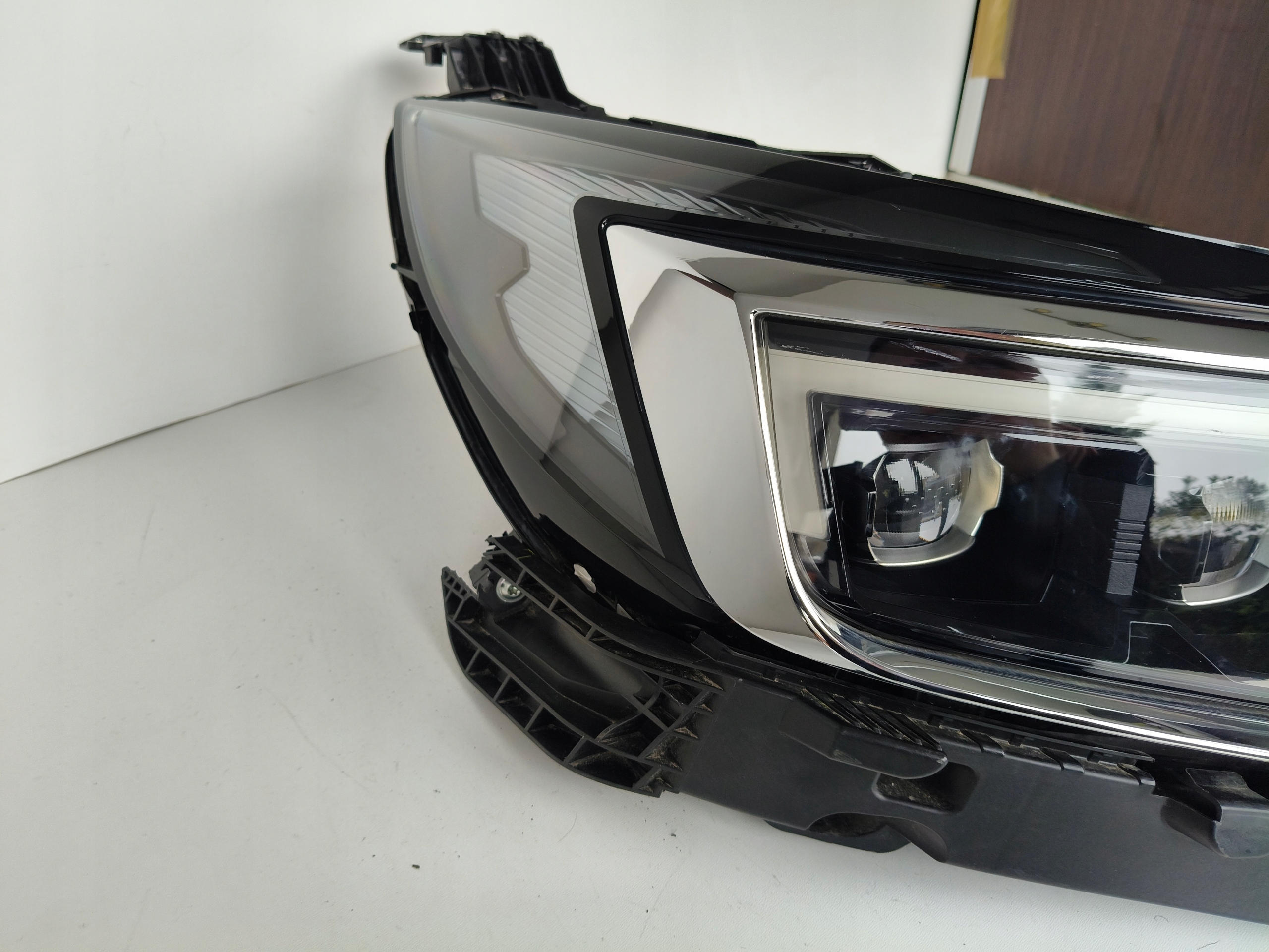 light right REFLEKTOR OPEL GRANDLAND X LIFT 21- FULL LED INTELLI LUX