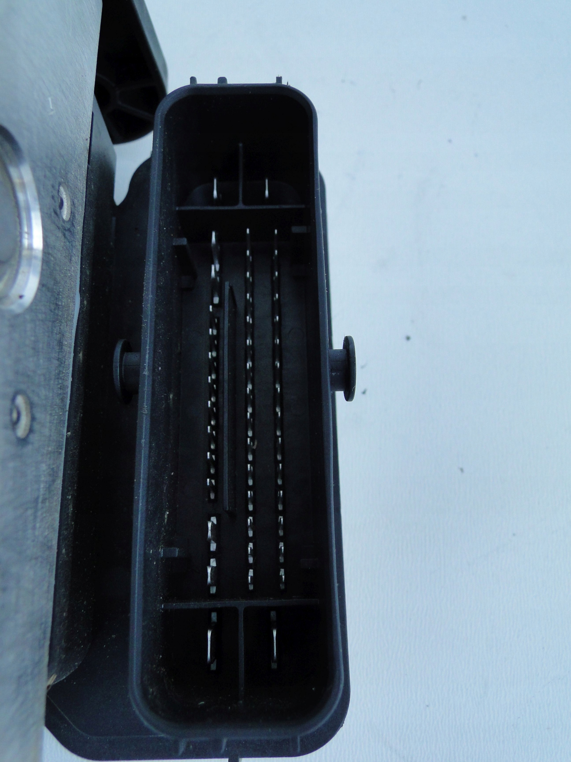 MERCEDES насос ABS A2149001709 e класс 214 W214