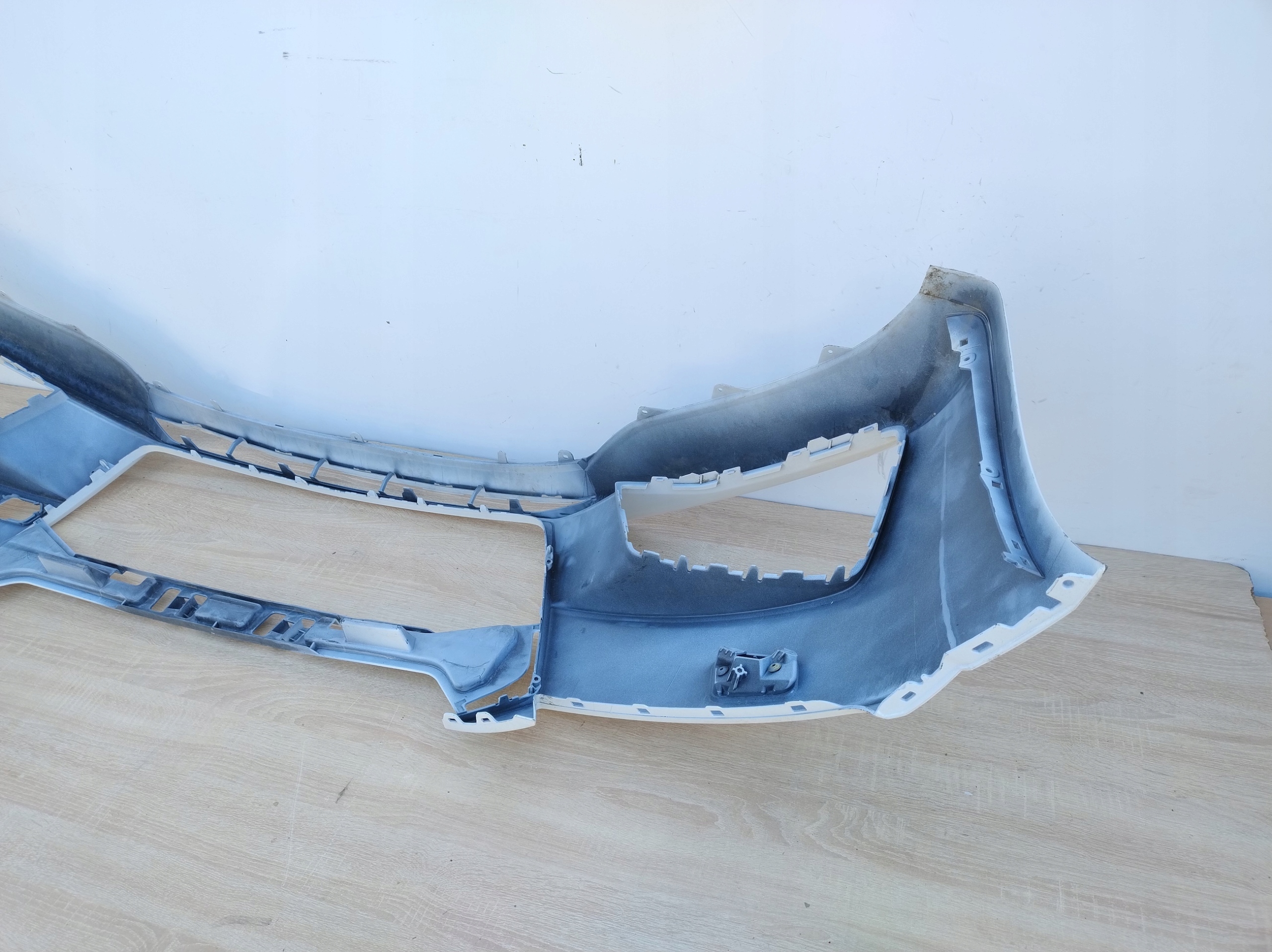 AUDI TT 8S S-LINE bumper front BIALY + DEKIELKI