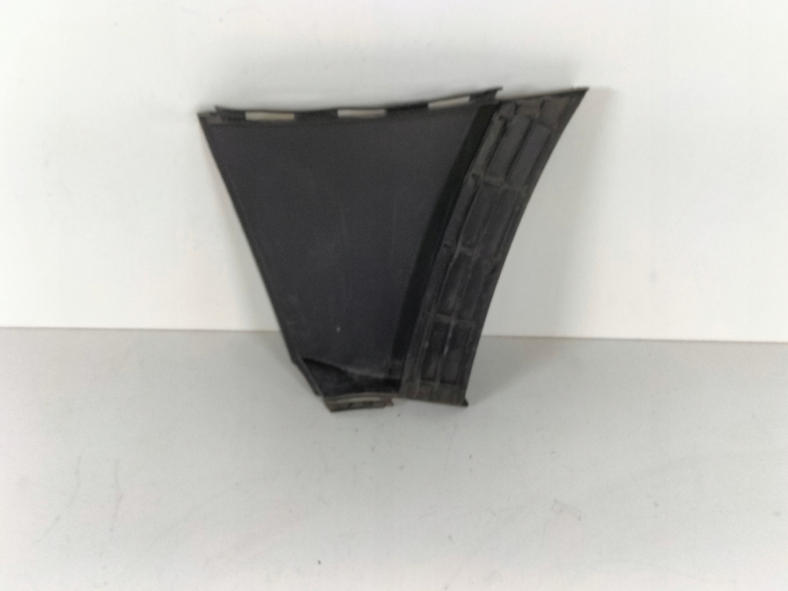 bumper bracket front left air duct air line SKODA SCALA 19