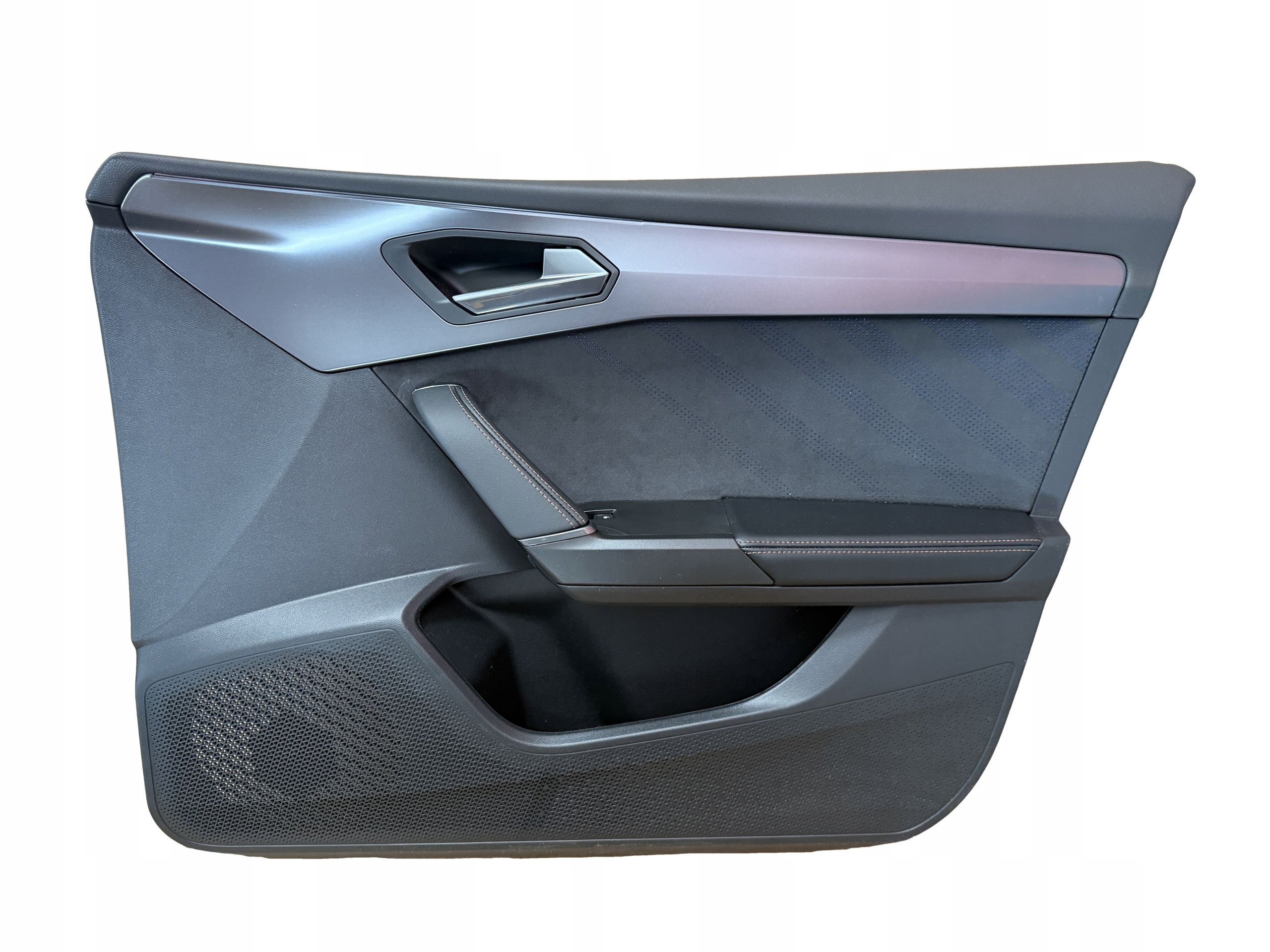 CUPRA LEON IV 5FA side door right front AMBIENTE