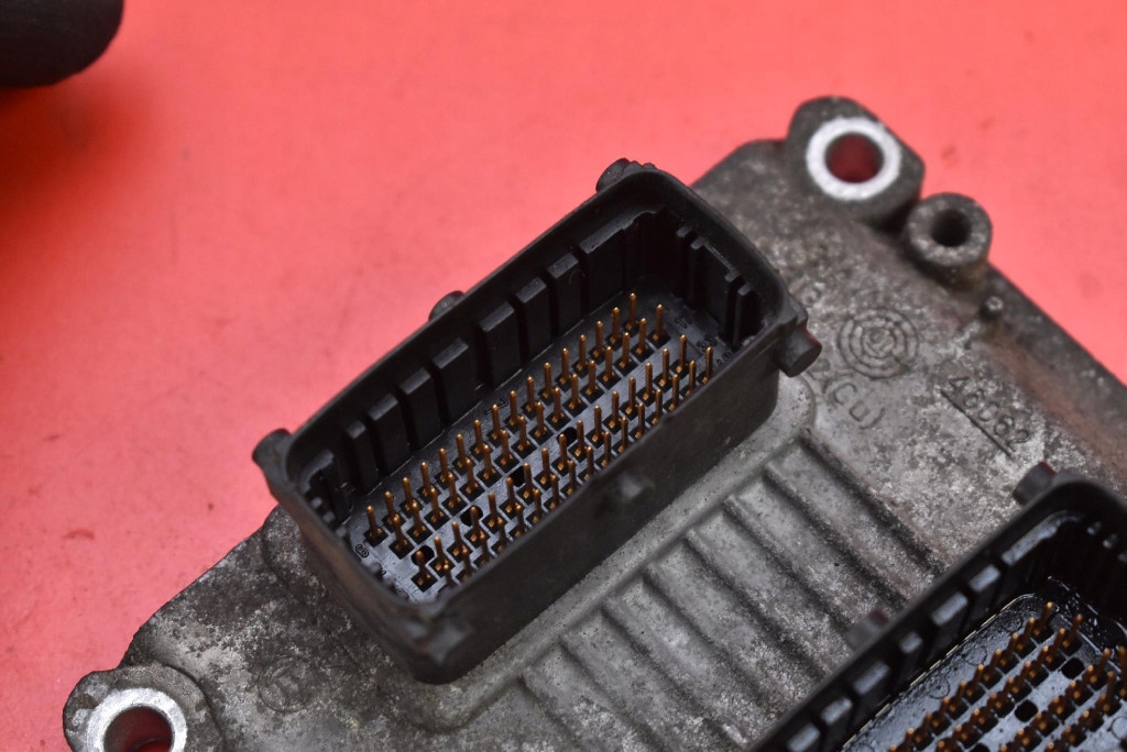control unit computer of the engine 55350552 OPEL CORSA C 1.2 16V 75 KM 00-03