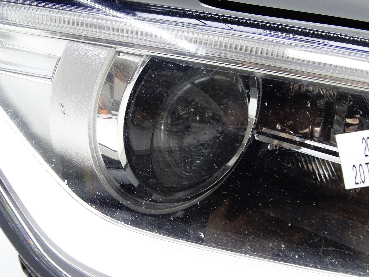 REFLEKTOR light right front right XENON LED AUDI TT 8S 8S0941006D