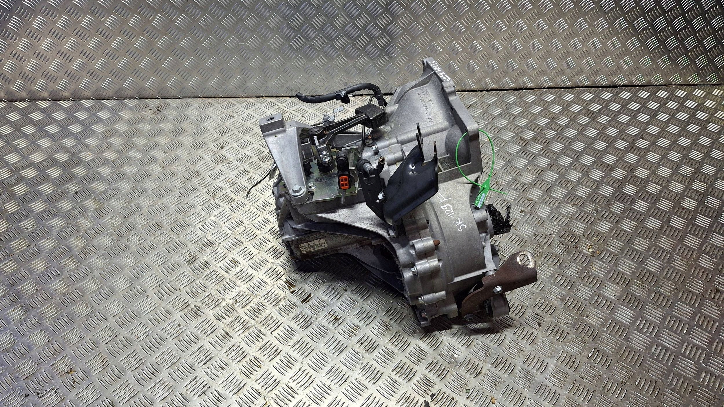 Getriebe 6M5R-7002-YC FORD FOCUS MK2 C-MAX MK1 1.6 TDCI