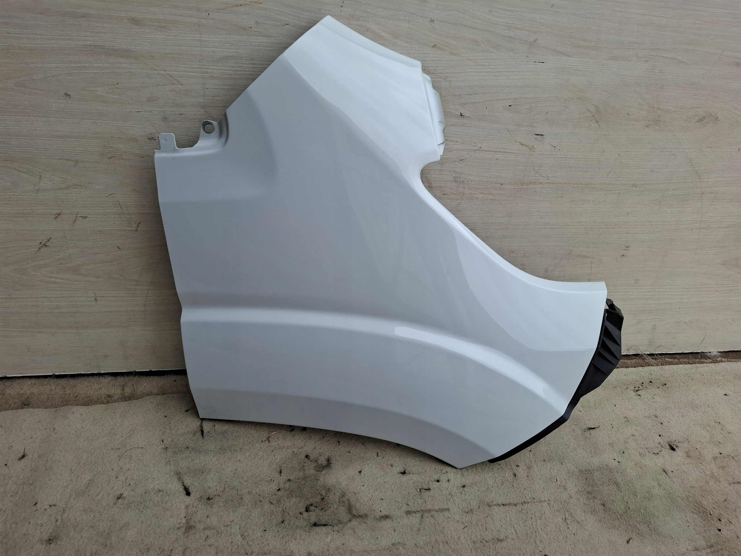 fender right front front OPEL MOVANO C LIFT 24r EPR