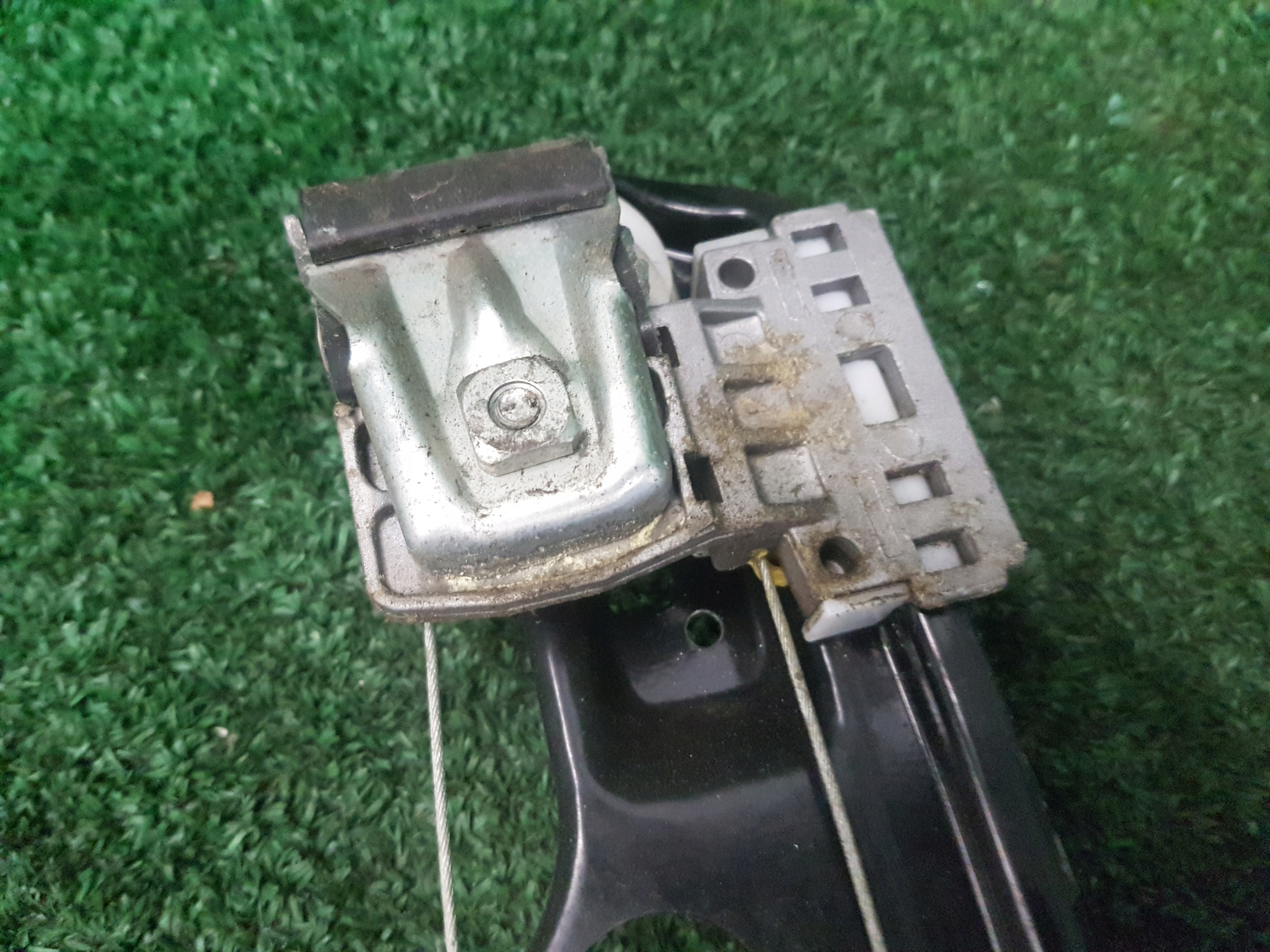 ELE mechanism windows left rear MERCEDES-BENZ E-KLASA W211