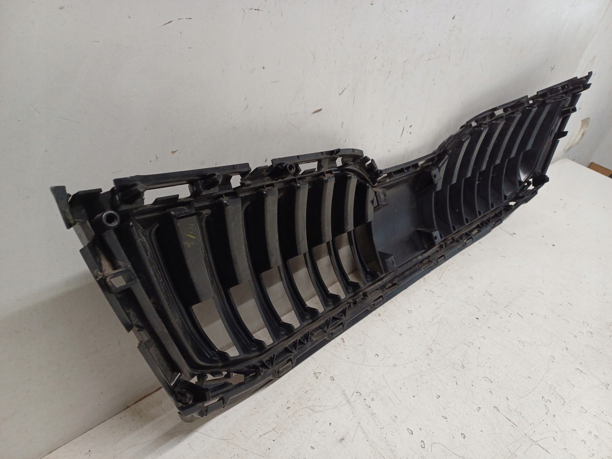 Skoda Octavia III 5E Kühlergrill FRONTGRILL Kühlergitter 5E0853653C - Thumbnail 6