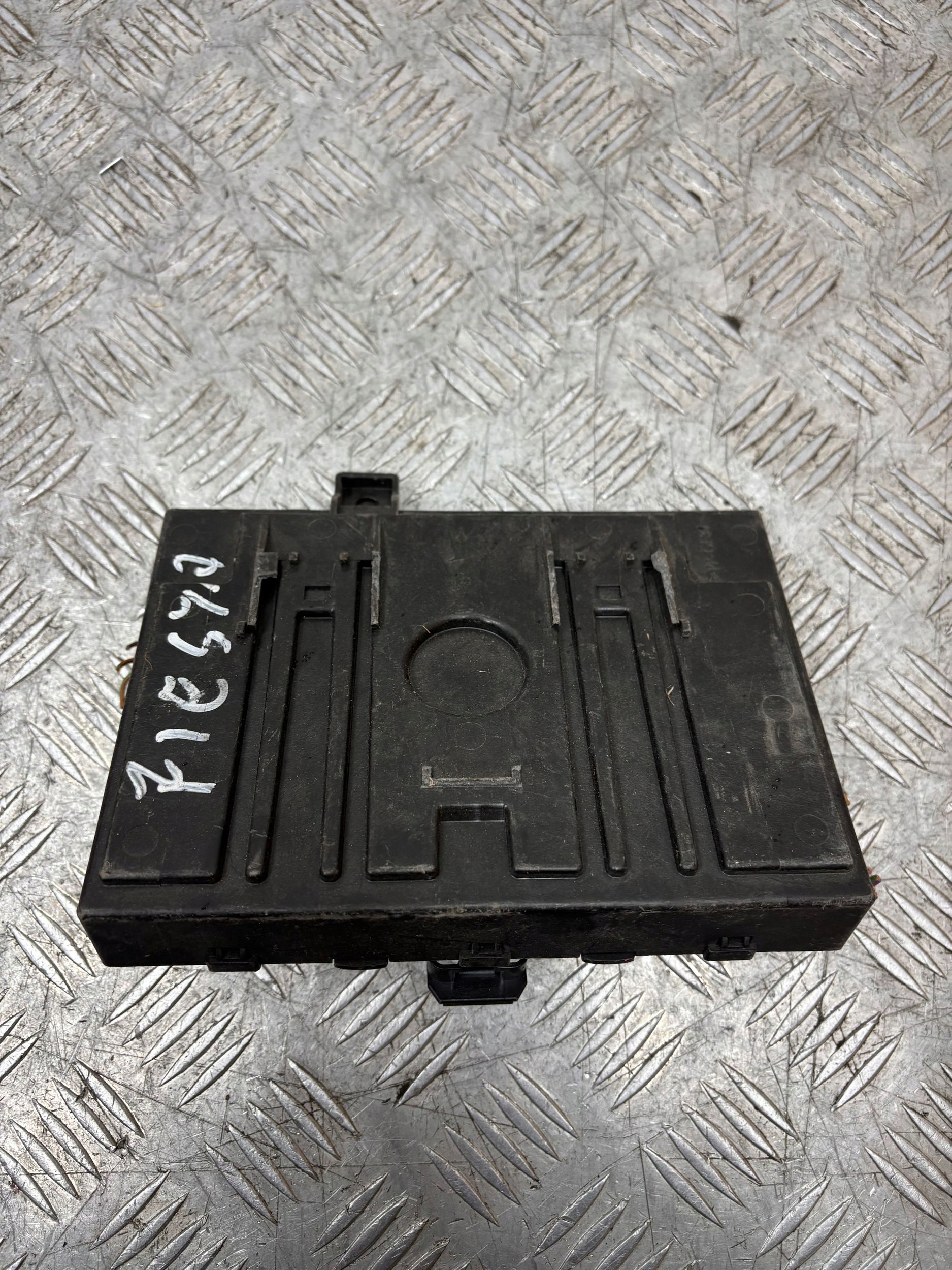 module control unit FORD FIESTA MK7 8V5115K600CF