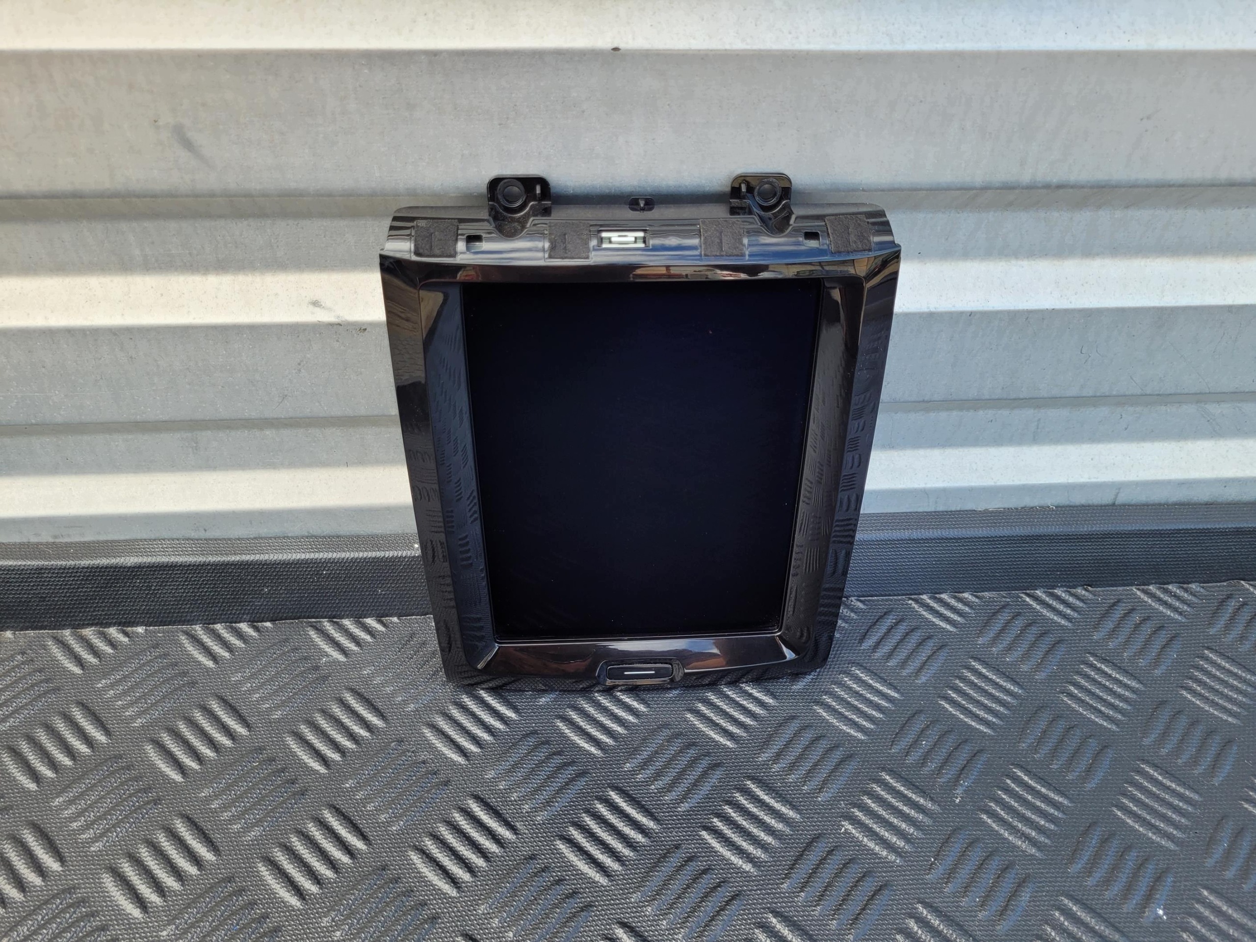 31466836AA Display VOLVO XC60 II 2.0 T8 PHEV