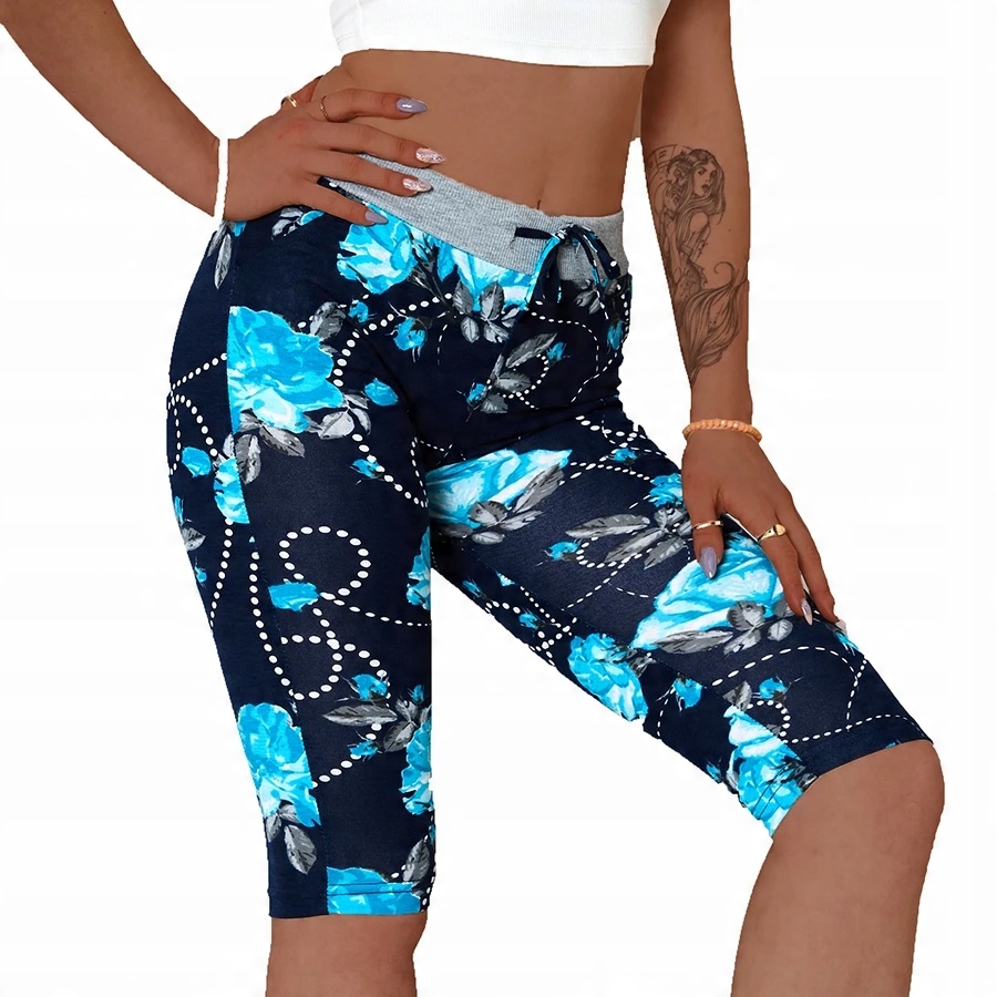 

HK86071 Navy Spodenki 3/4 W Kwiaty M 38