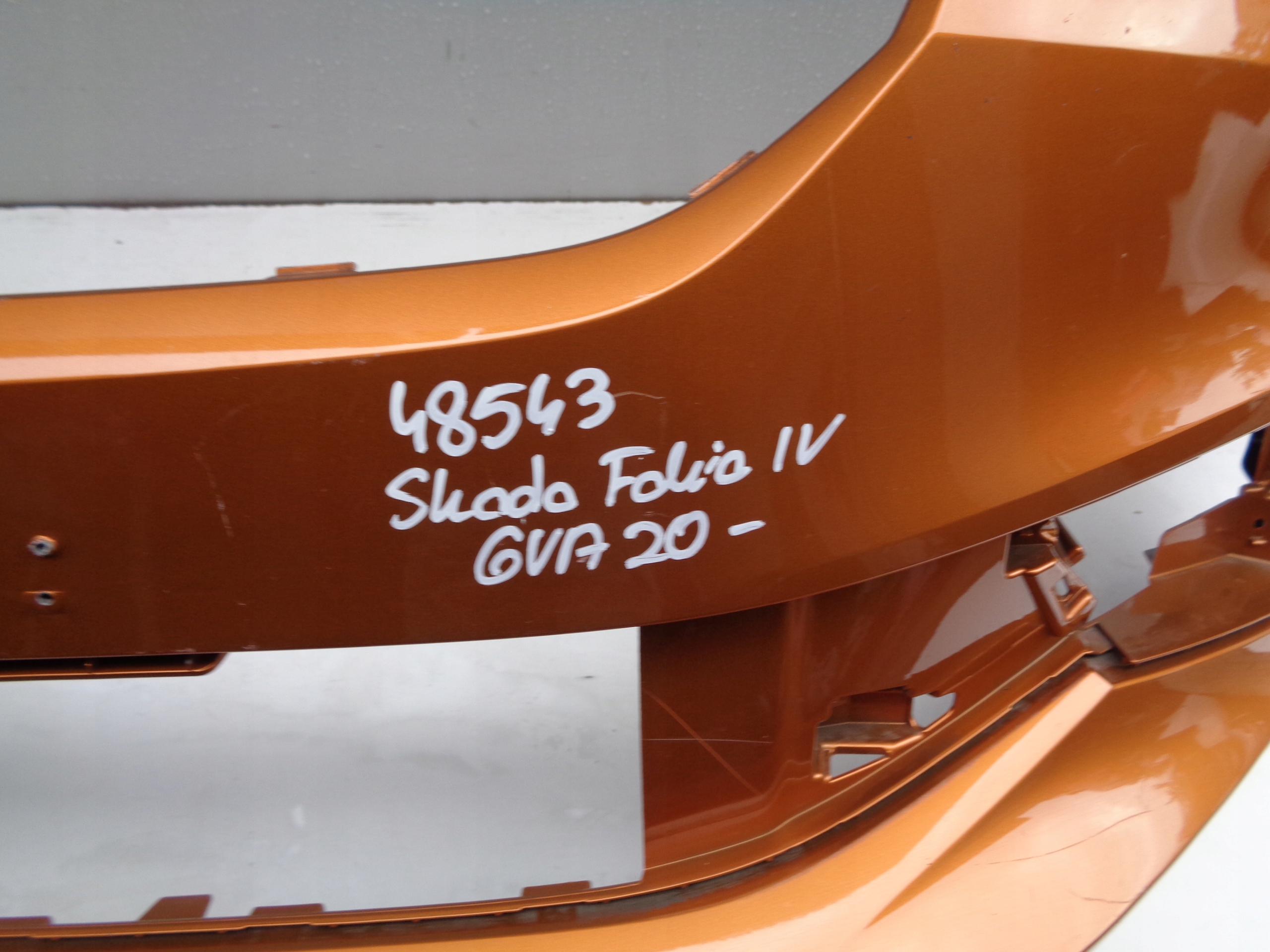 front bumper SKODA FABIA IV 4 6VA 20- NR 48543