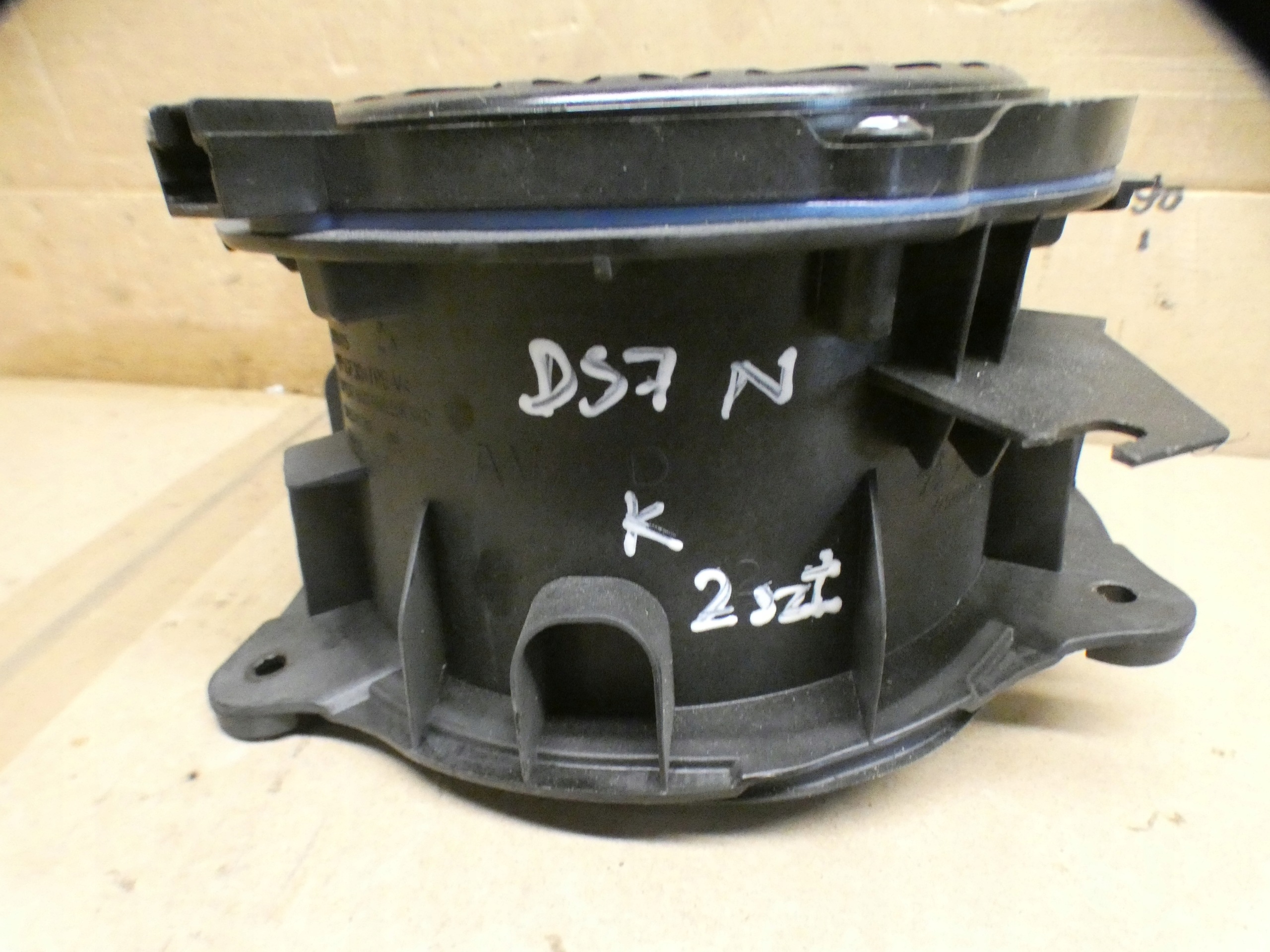 CITROEN DS7 CROSSBACK speaker door KOMPLET