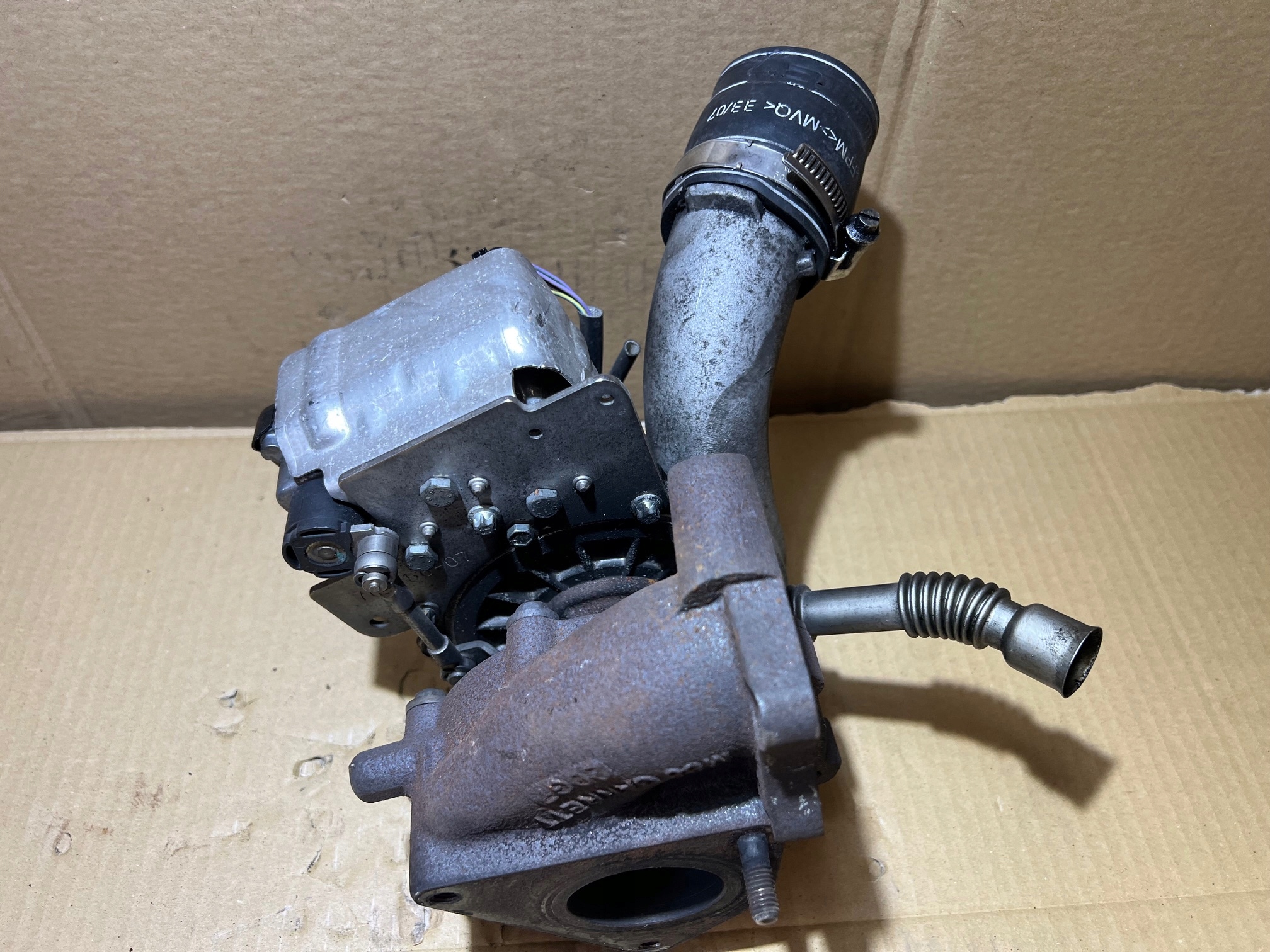 AUDI A5 8T A4 B8 2.7 TDI turbo TURBINA TURBO 059145721B