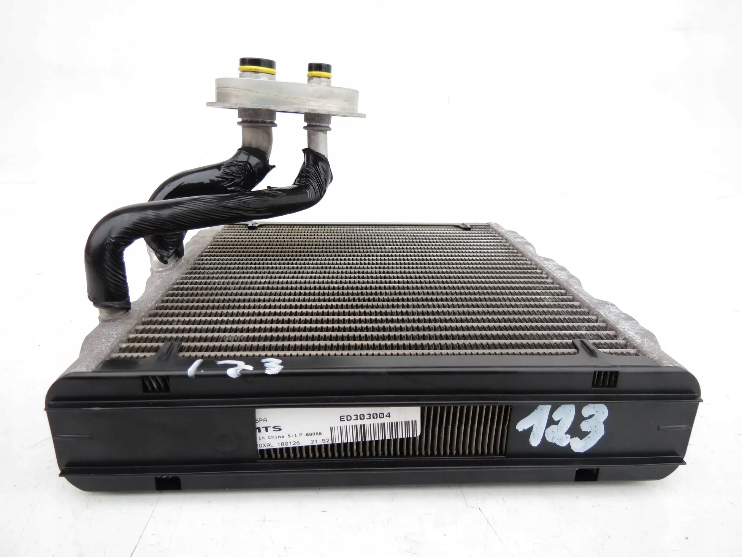 CHŁODNICZKA NAGRZEWNICA PAROWNIK KLIMATYZACJI VOLVO XC60 II XC90 II S90 V90 Numer katalogowy części ED303004