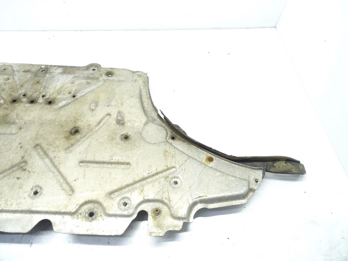 fedél fedél alsó motor AUDI A5 8T 8F0863821Q