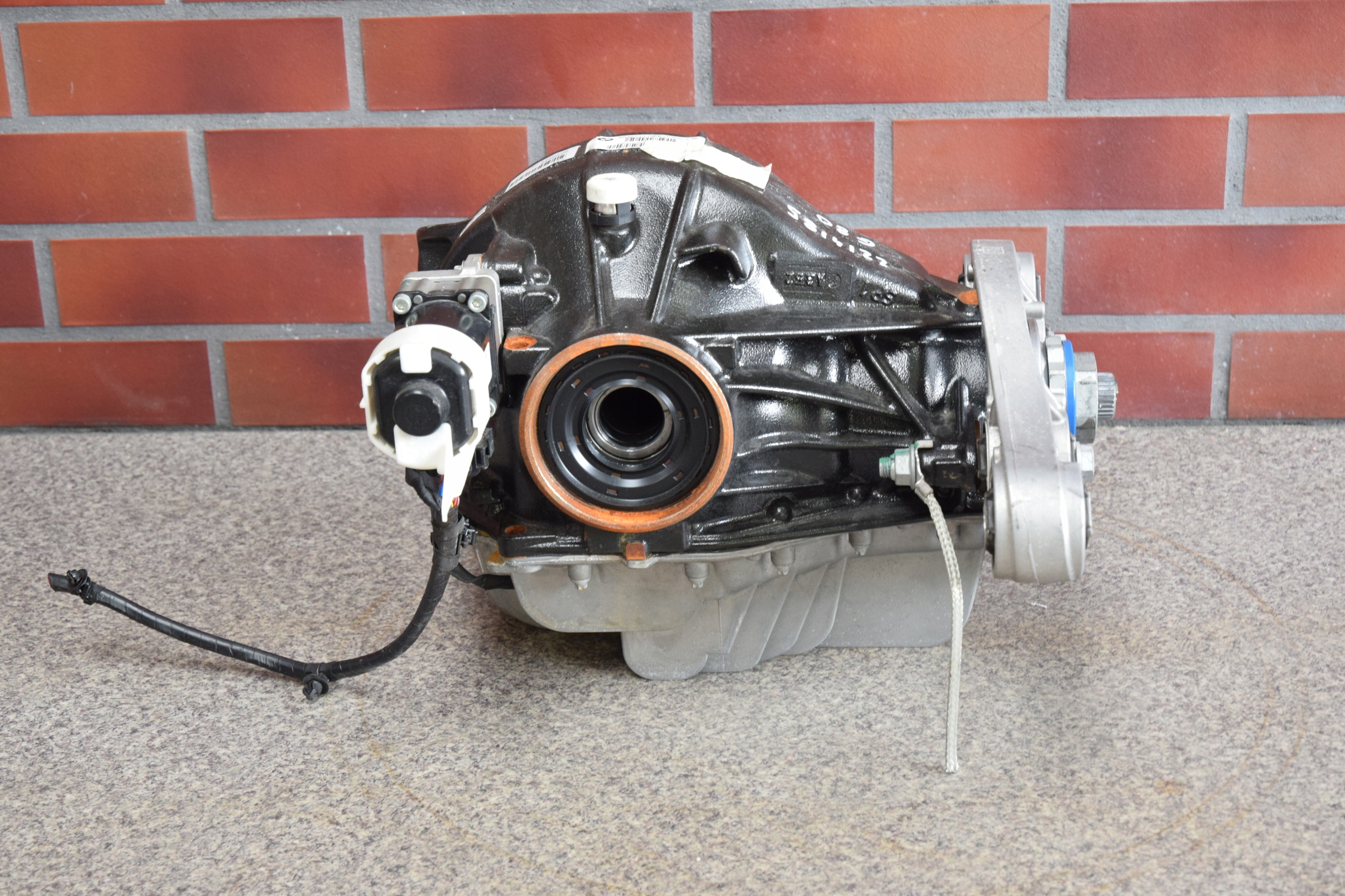 Задній міст диференціала BMW M3 G80 M4 G82 8046243 1014KM