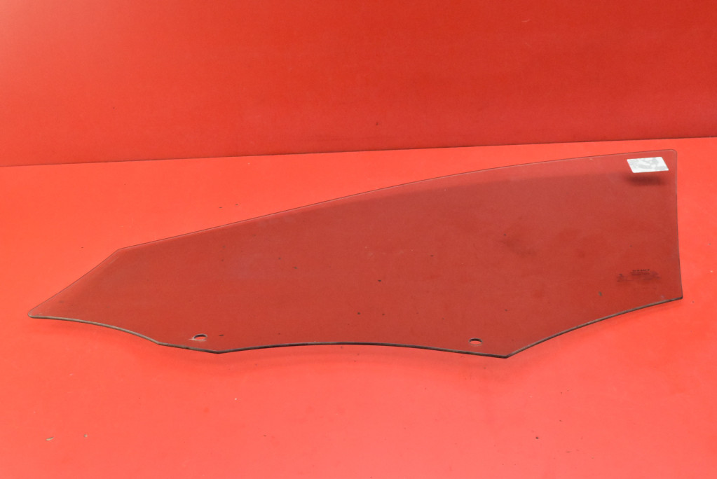 window side right front front VOLVO V40 2 II 12-16