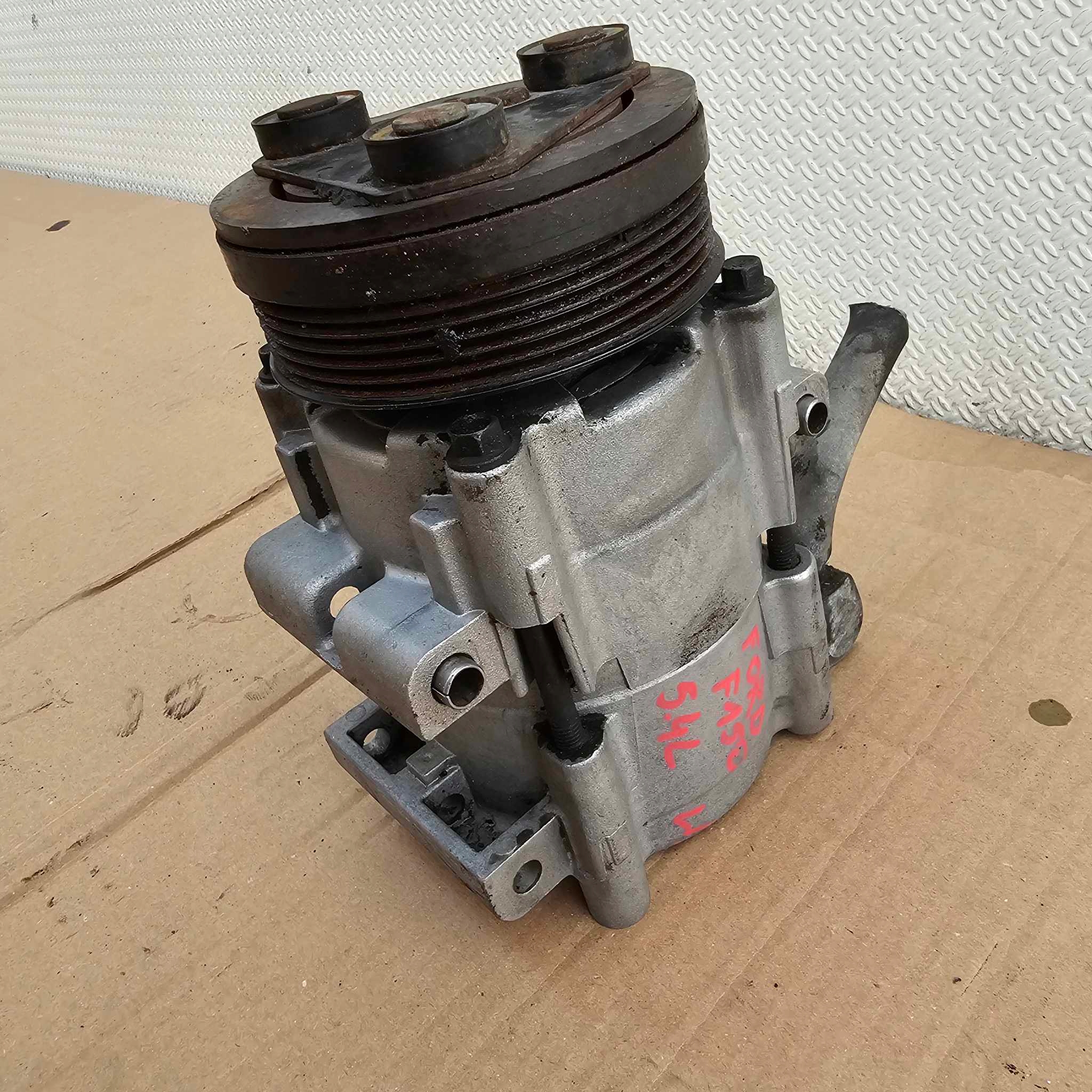 FORD F150 F-150 5.4 TRITON компрессор кондиционера