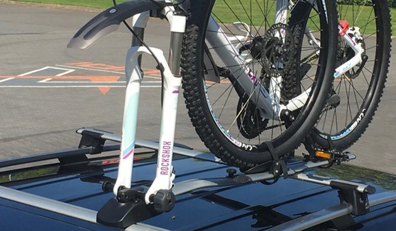 UCHWYT ROWEROWY AGURI MARATHON PLUS Model Marathon