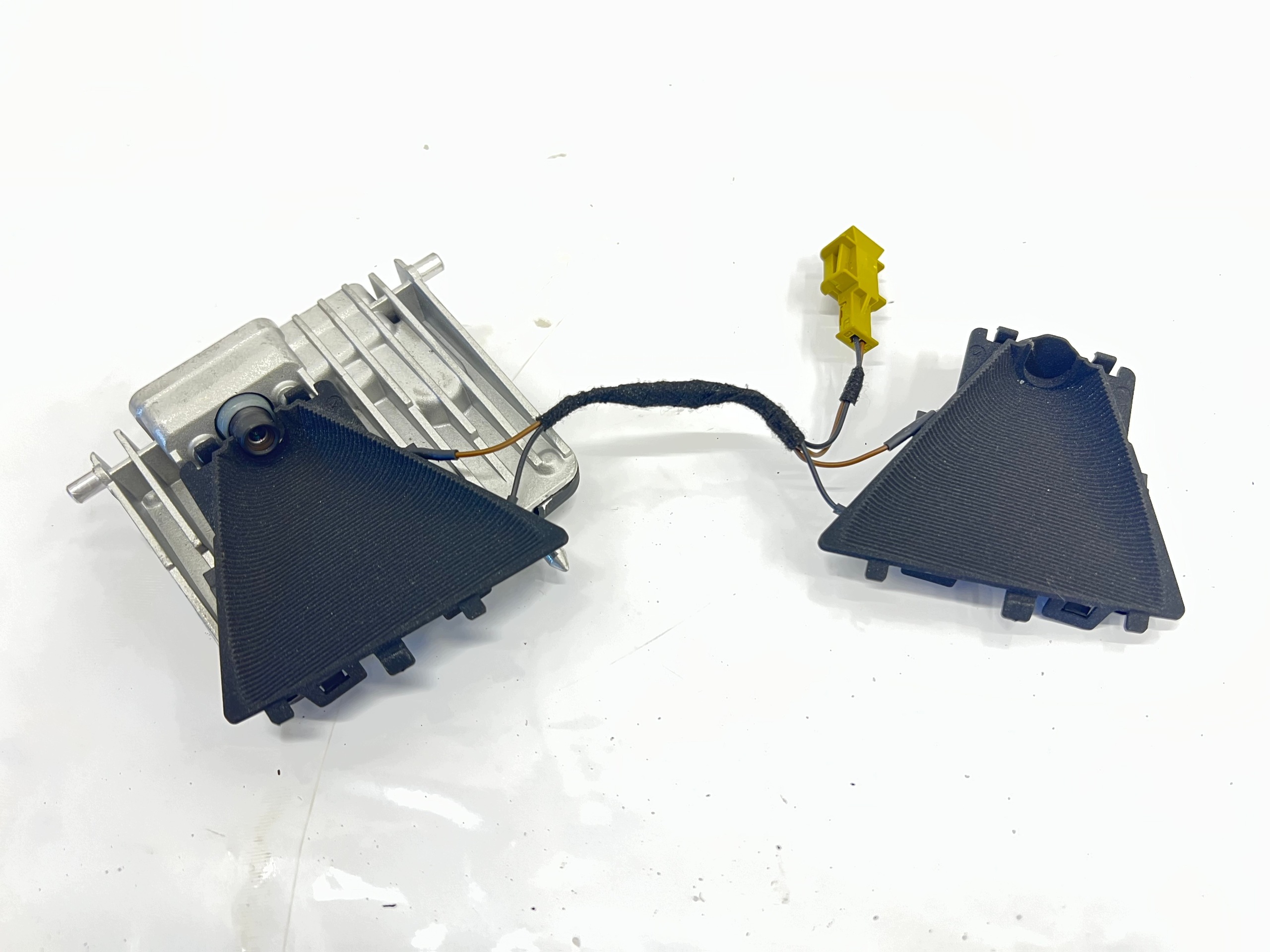 MERCEDES W205 LIFT KAMERA windows front A2479006704