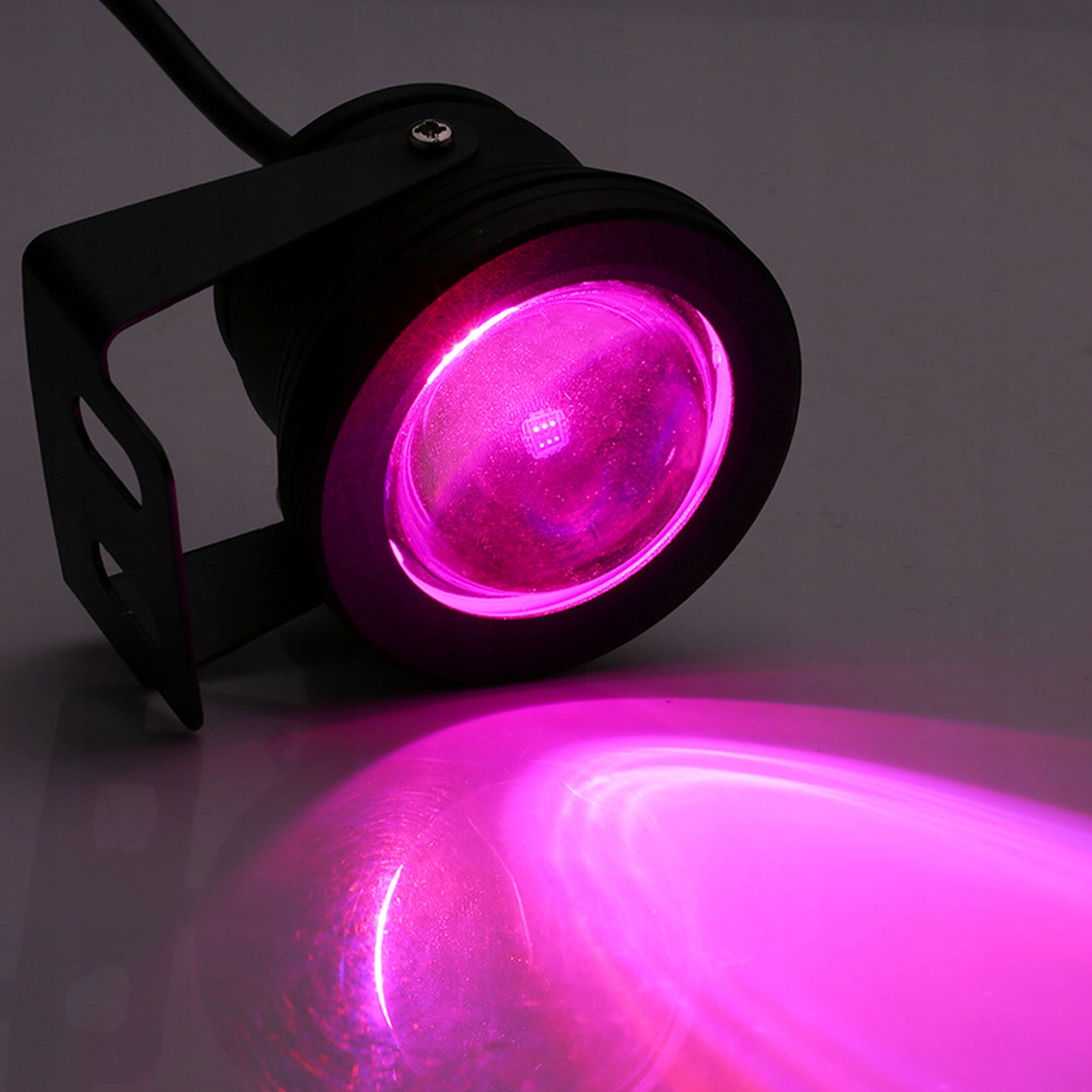 LAMPA PODWODNA ŚWIATŁO RGB REFLEKTOR LED Z PILOTEM 12V 10W KOLOROWE Moc 10 W