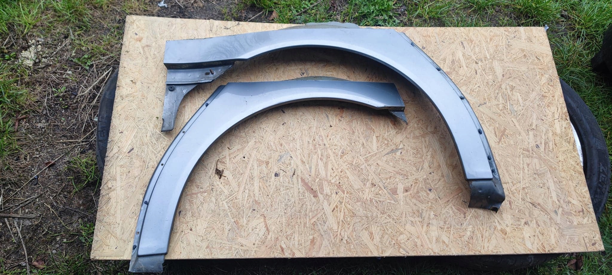 REPERATURKI BŁOTNIKÓW TYŁ SAAB 93