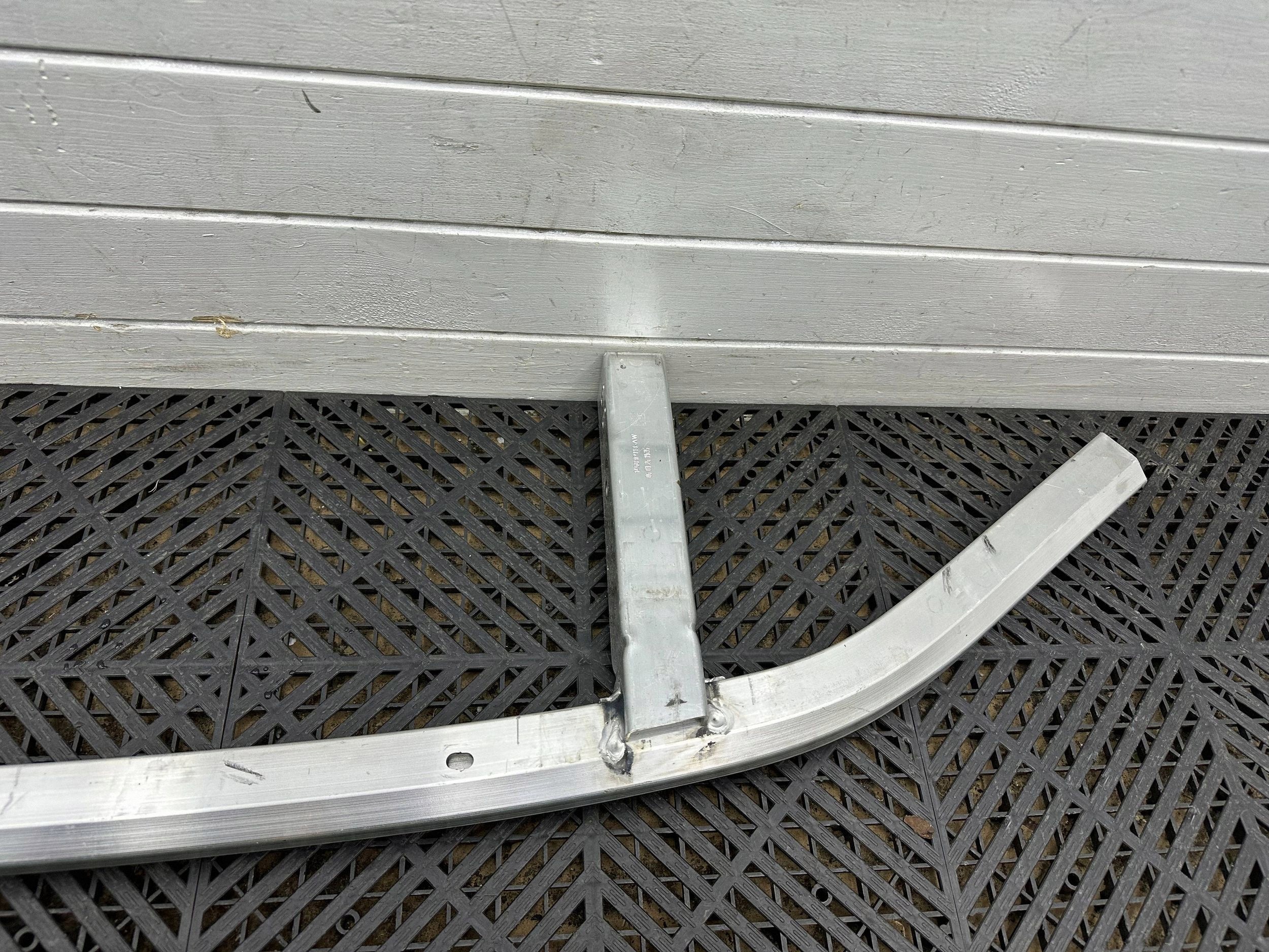příčka nárazníku předního (výztuha) předek BMW 5 G60 G61 5A02FB0