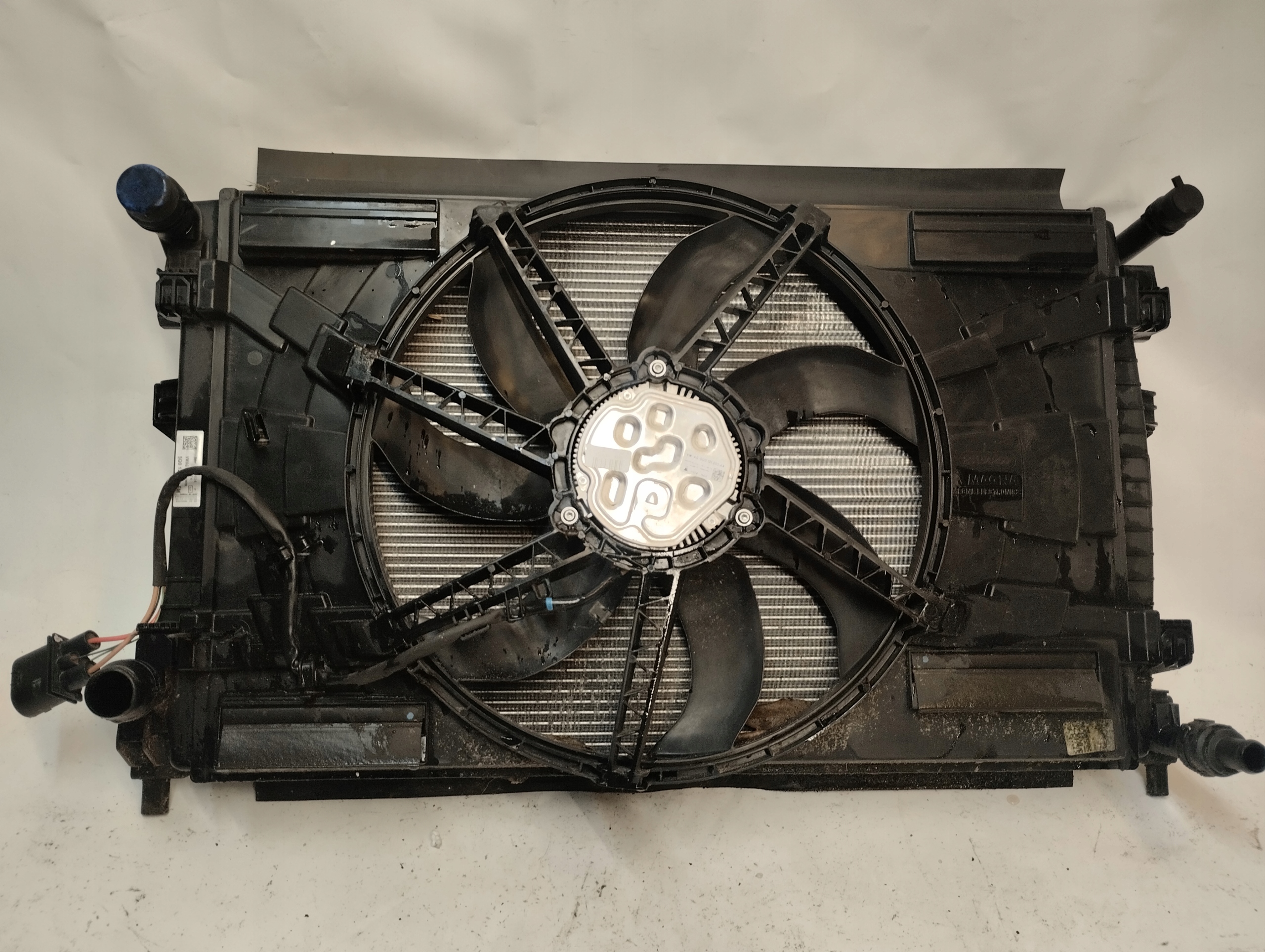 AUDI A3v GOLF VII 2.0 TDI РАДИАТОРЫ ВЕНТИЛЯТОР КОМПЛЕКТ