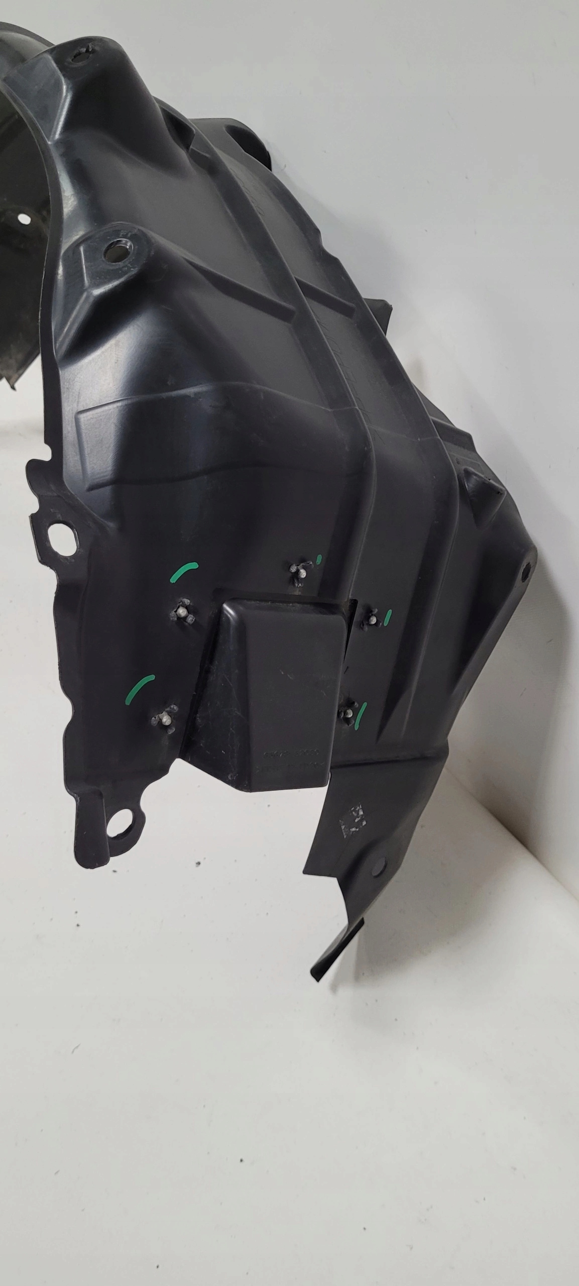 mudguard right rear part YARIS IV CROSS 65638-0D010