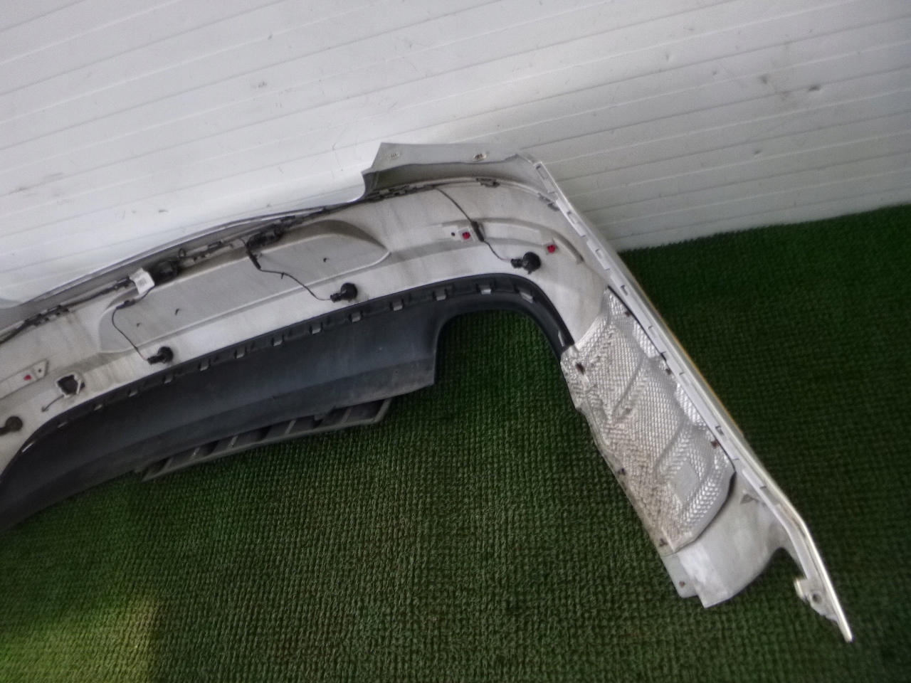 VW PASSAT CC 08- bumper rear below PDC rear part LA7W
