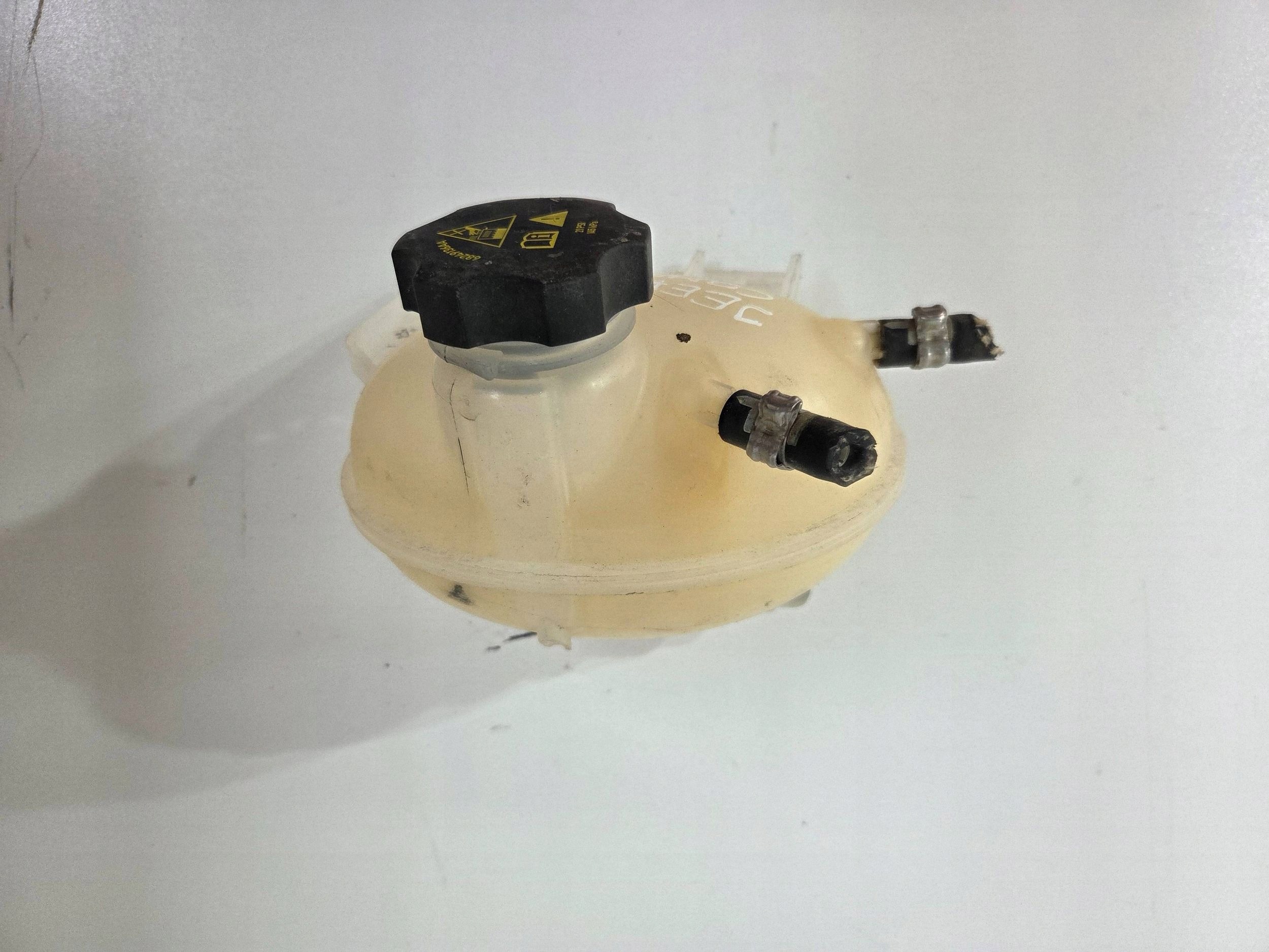 Jeep Compass II VASCHETTA Serbatoio acqua 68366430AB (109)