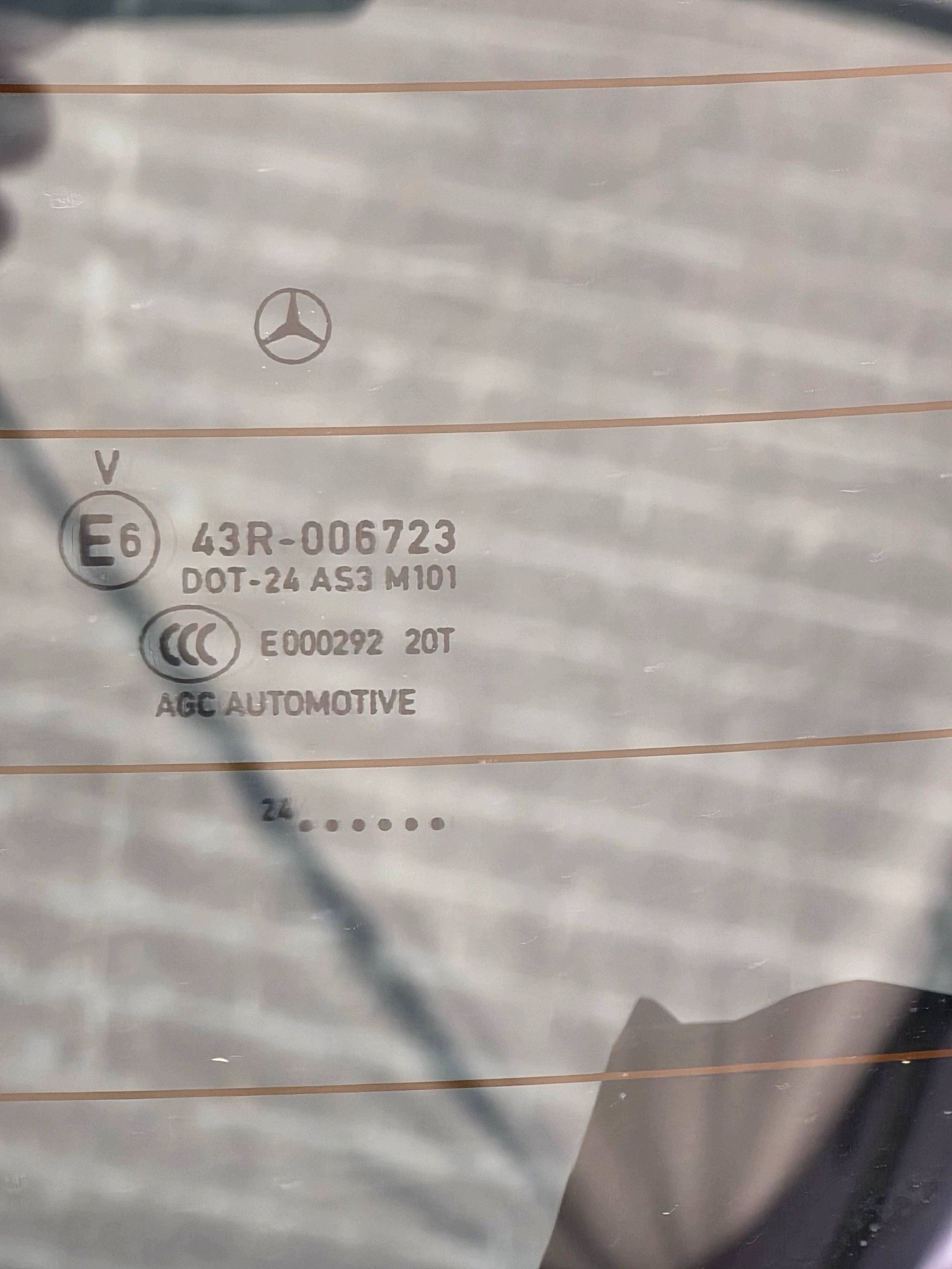 MERCEDES GLA 247 boot doors complete DEMONTAZ