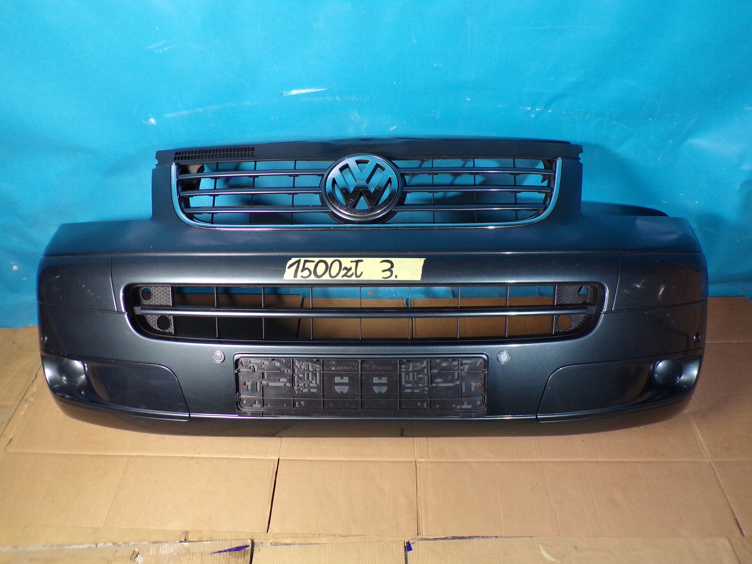 VW TRANSPORTER T5 MULTIVAN CARAVELLE front bumper front complete grey