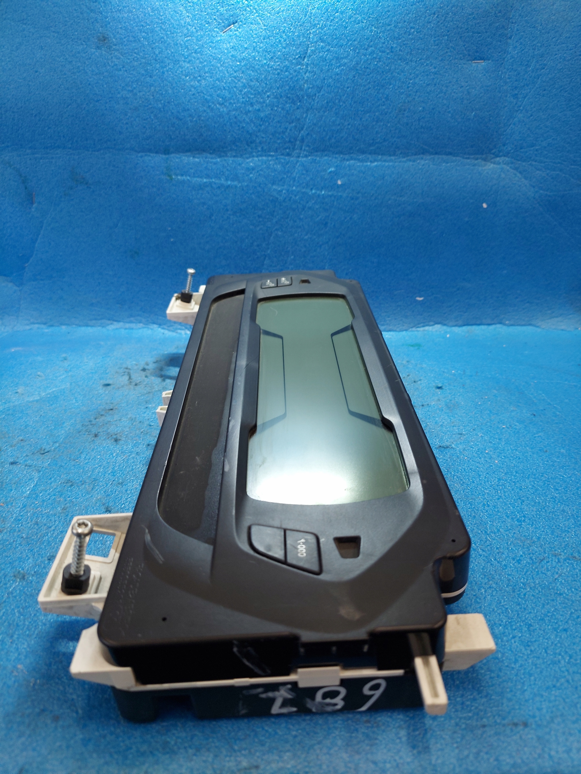 kilometar sat brzinomjer sat C4 PICASSO II 9811083780-00