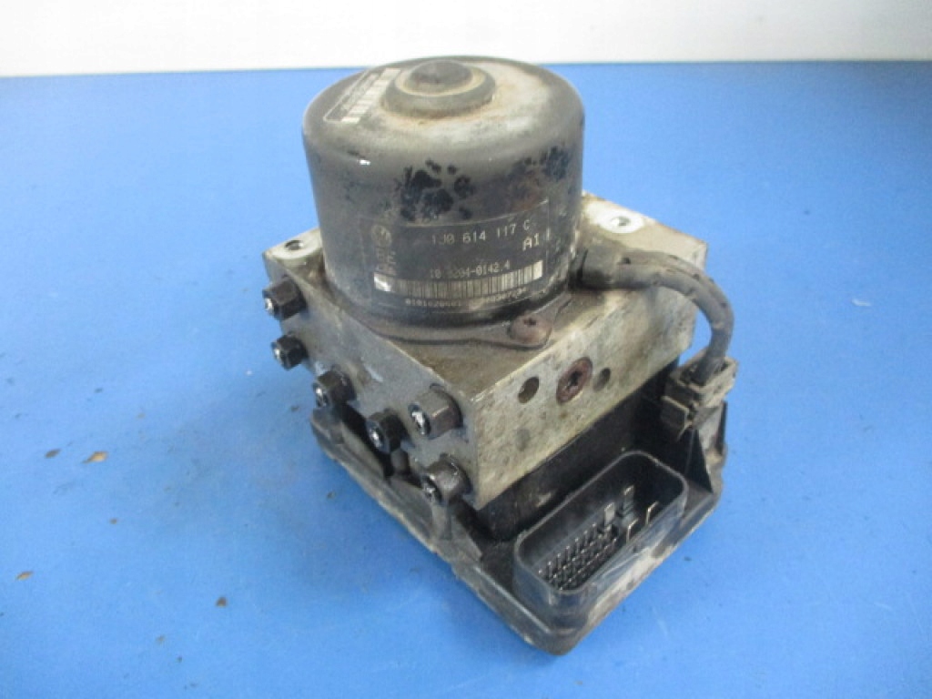 VW GOLF 4 STEROWNIK POMPA ABS 1J0614117C 1J0907379G