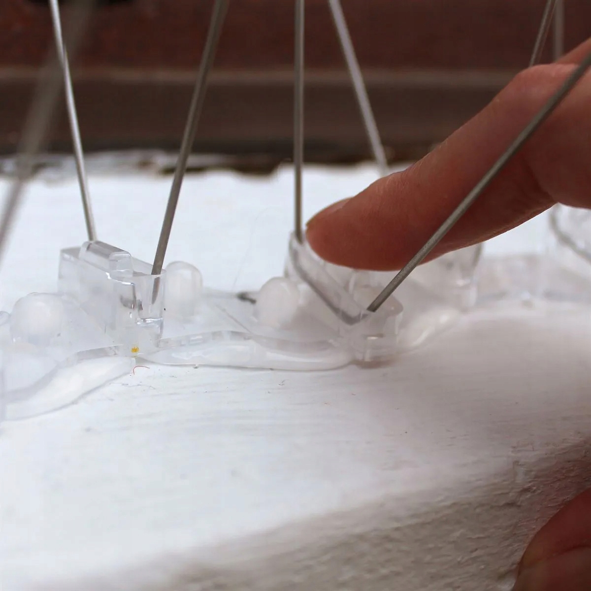 KLEJ SIATKA DLA KOTA ZACZEPY BEZ WIERCENIA 100ML Stan opakowania oryginalne