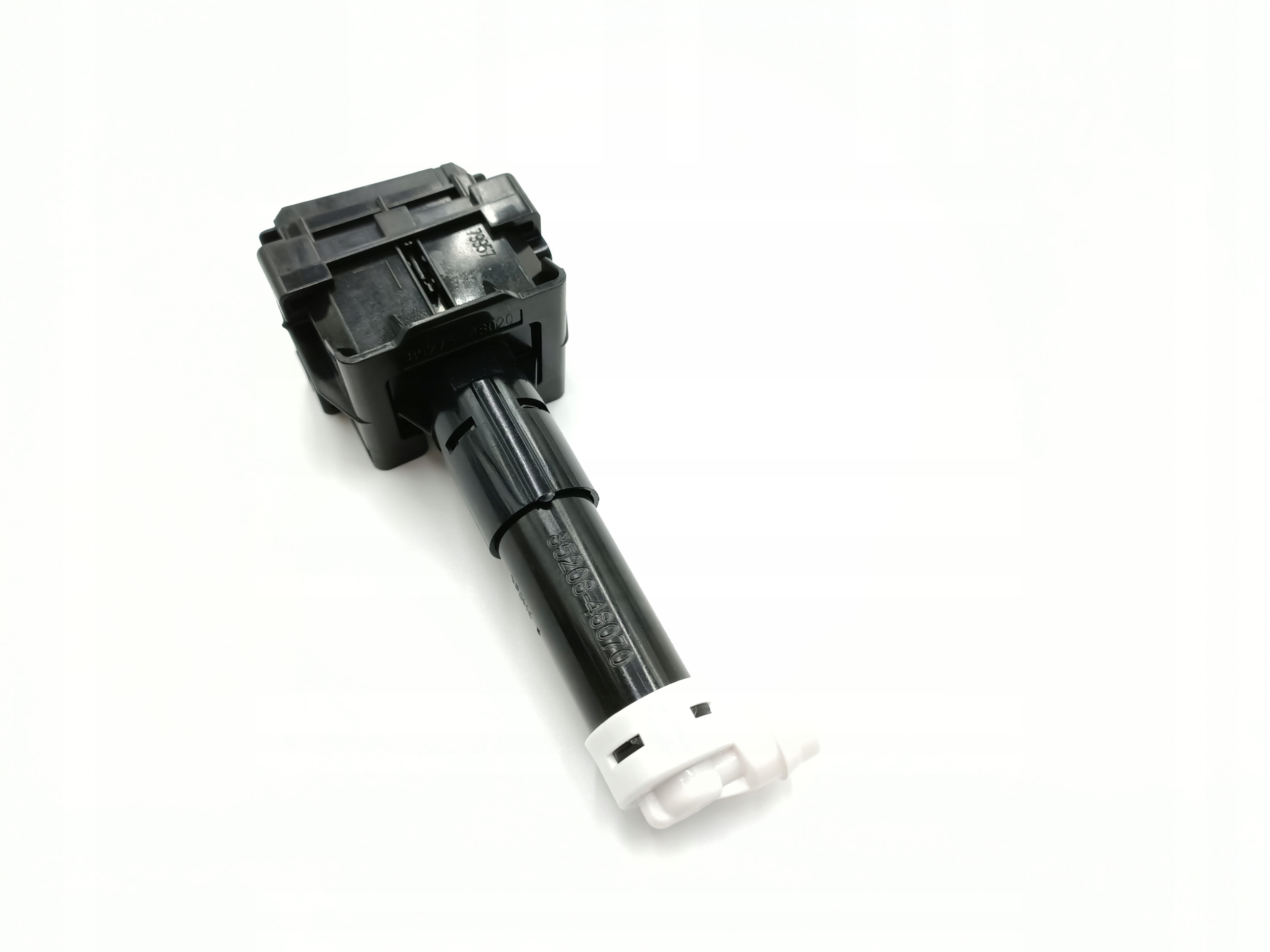 NOWY SPRYSKIWACZ LAMPY REFLEKTORA LEXUS RX 3 RX350 Quality of parts according to GVO P replacement with original quality