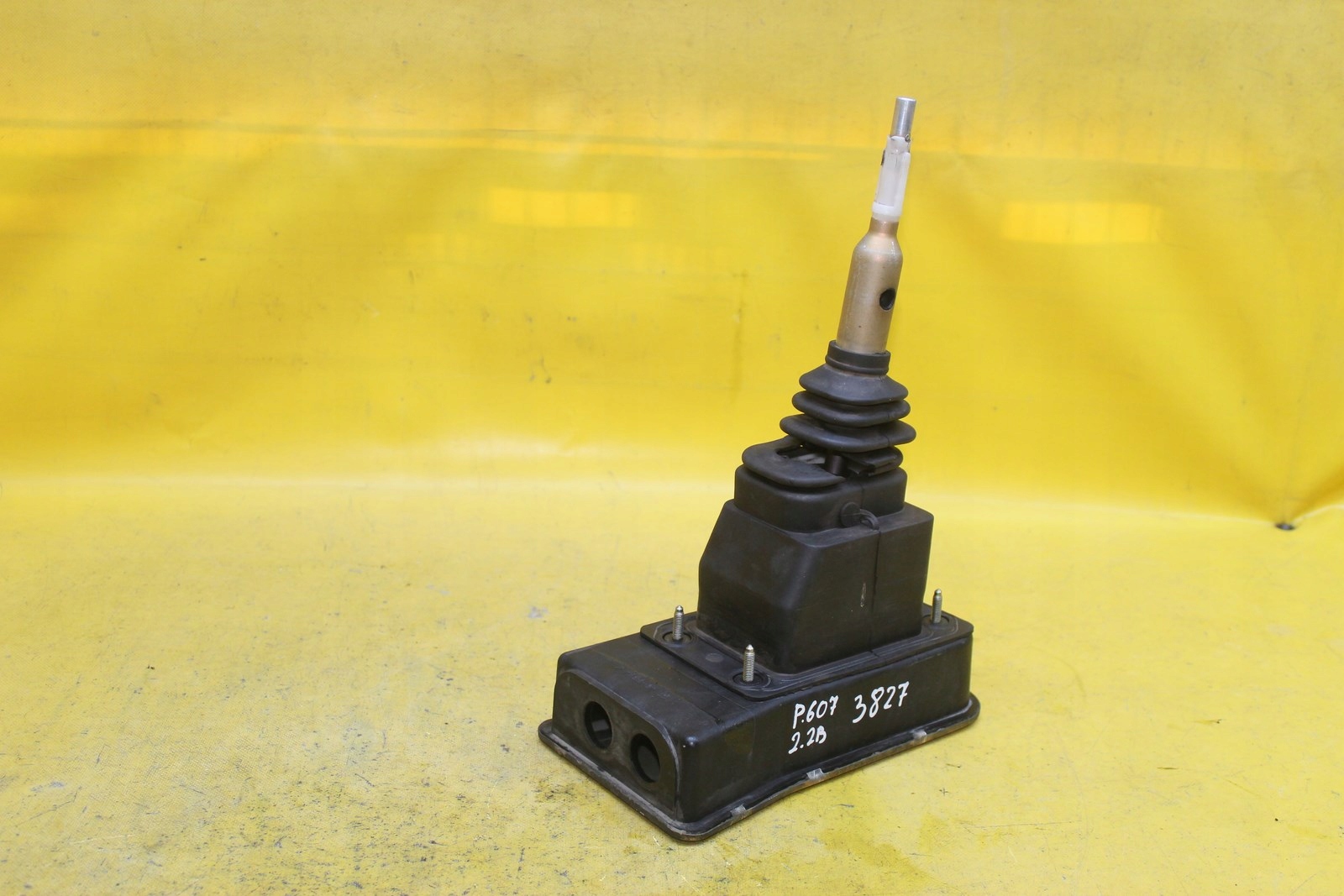 ВАЖІЛЬ ПЕРЕМИКАННЯ ПЕРЕДАЧ PEUGEOT 607 2.2 B