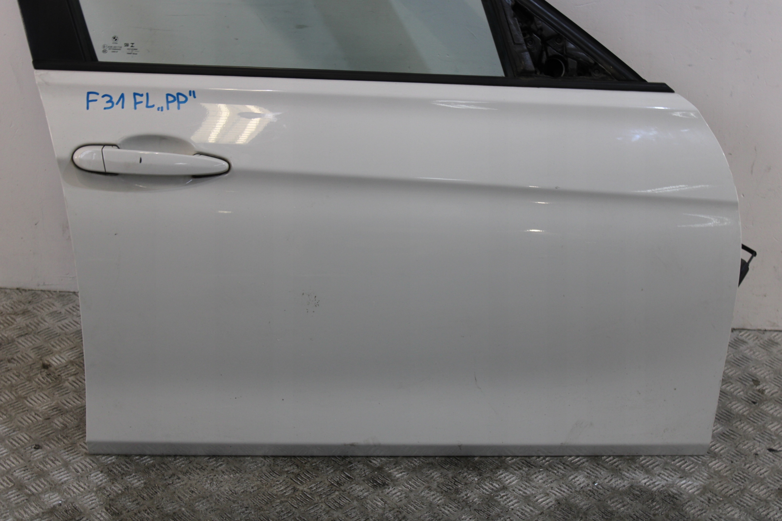 door right front front BMW 3 F30 LIFT